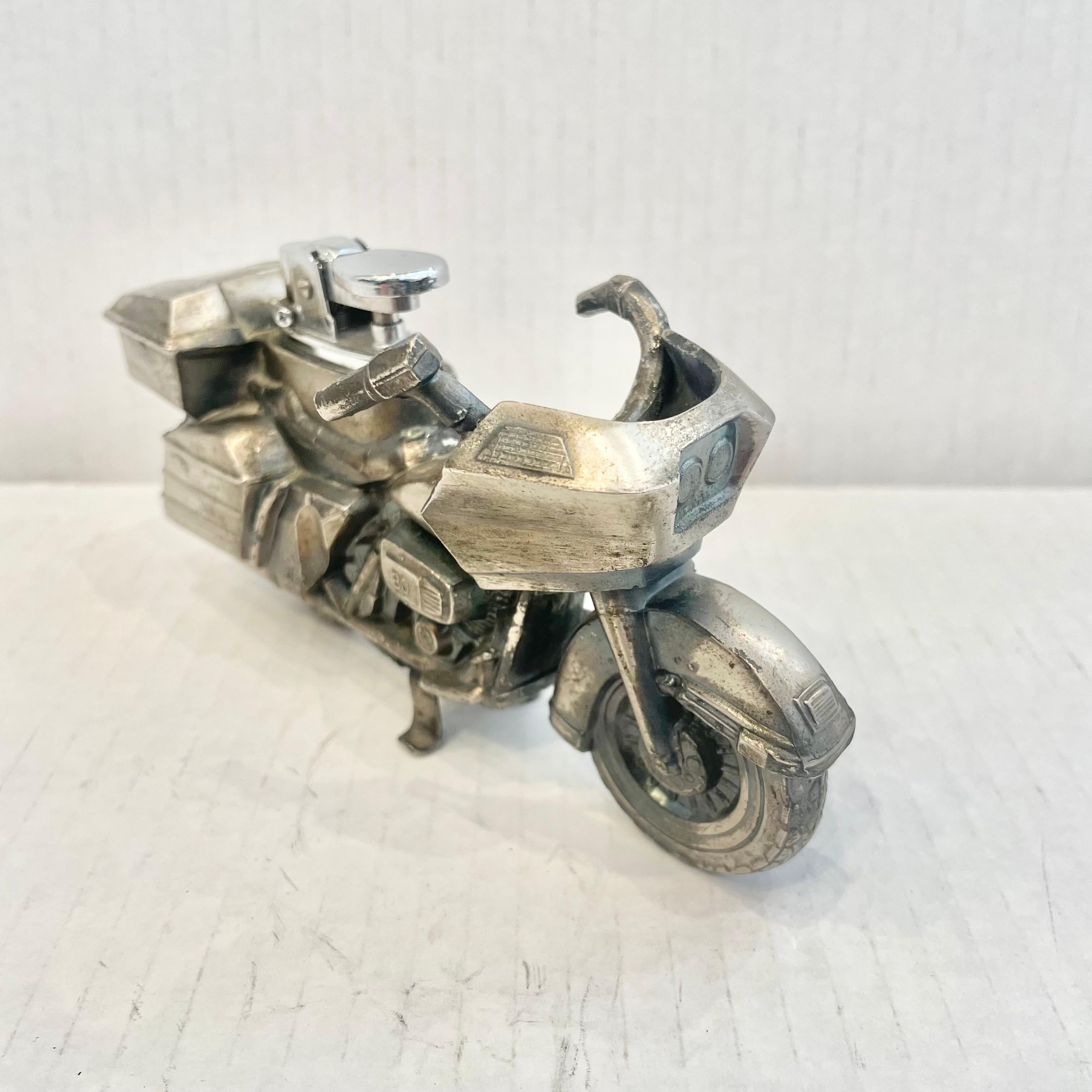 Harley Davidson Motorcycle Lighter, 1980s Japan In Good Condition For Sale In Los Angeles, CA