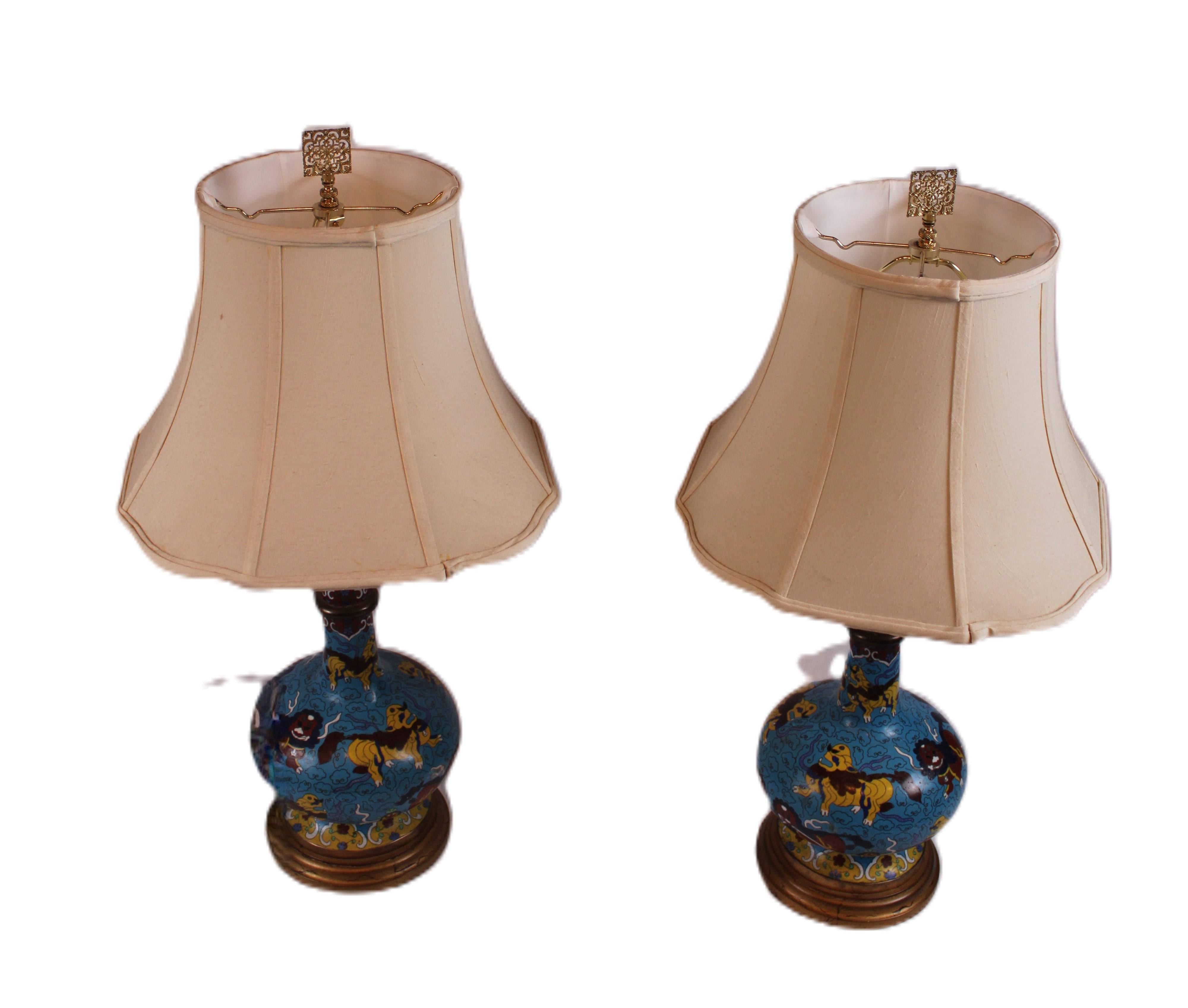 Chinese Harmony in Enamel and Silk: Pair of Cloisonne' Lamps with Silk Lampshades For Sale