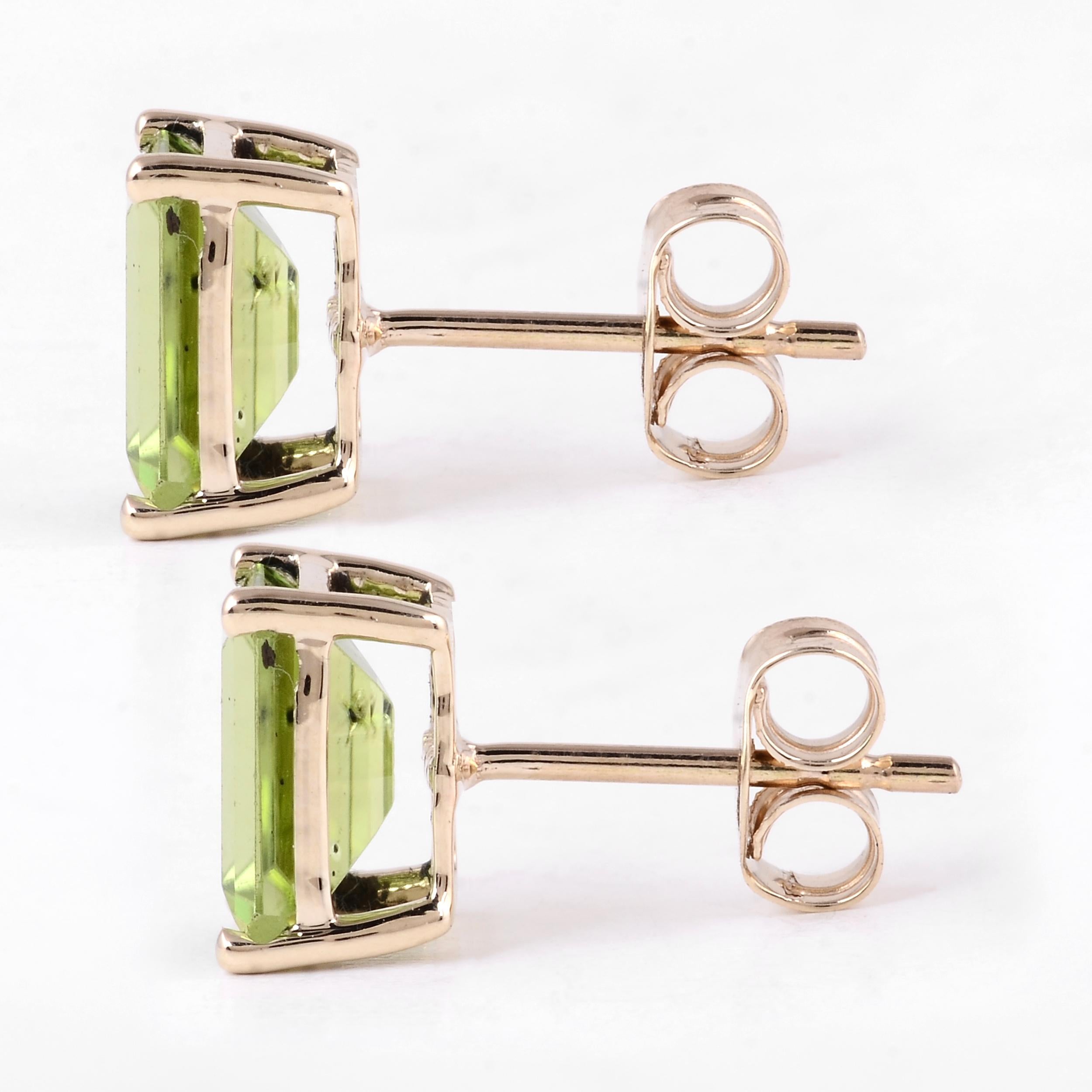 Brilliant Cut 14K Peridot Stud Earrings - Vibrant Gemstones, Classic Style, Elegant Design For Sale