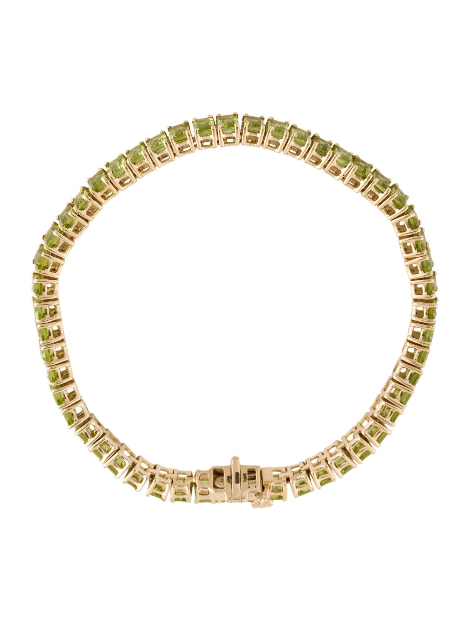 Taille brillant 14K 12.78ctw Peridot Link Bracelet - Vibrant Gemstone Elegance, Timeless Luxury en vente