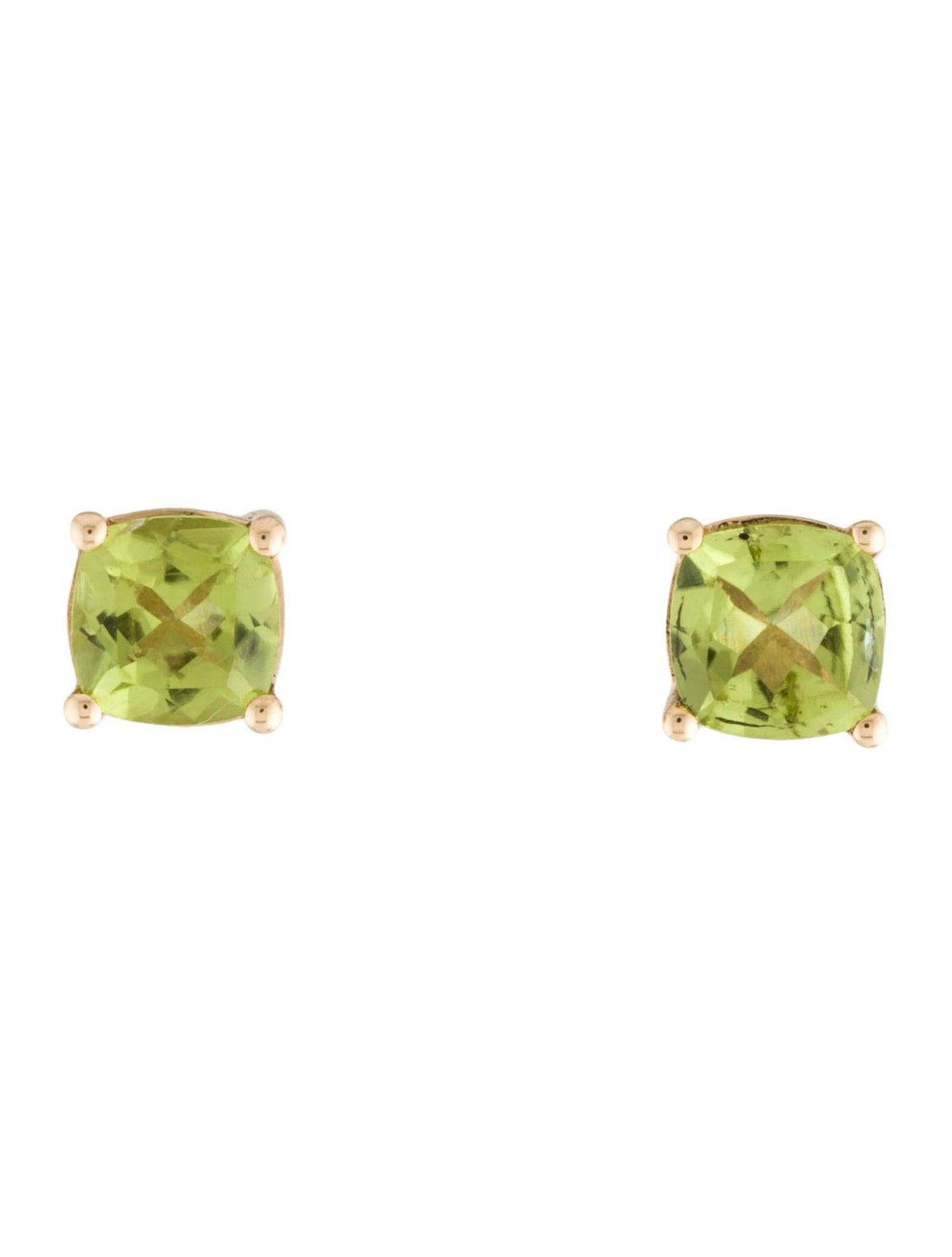 Chic 14K Peridot Stud Earrings - Timeless Gemstone Jewelry Collection In New Condition For Sale In Holtsville, NY