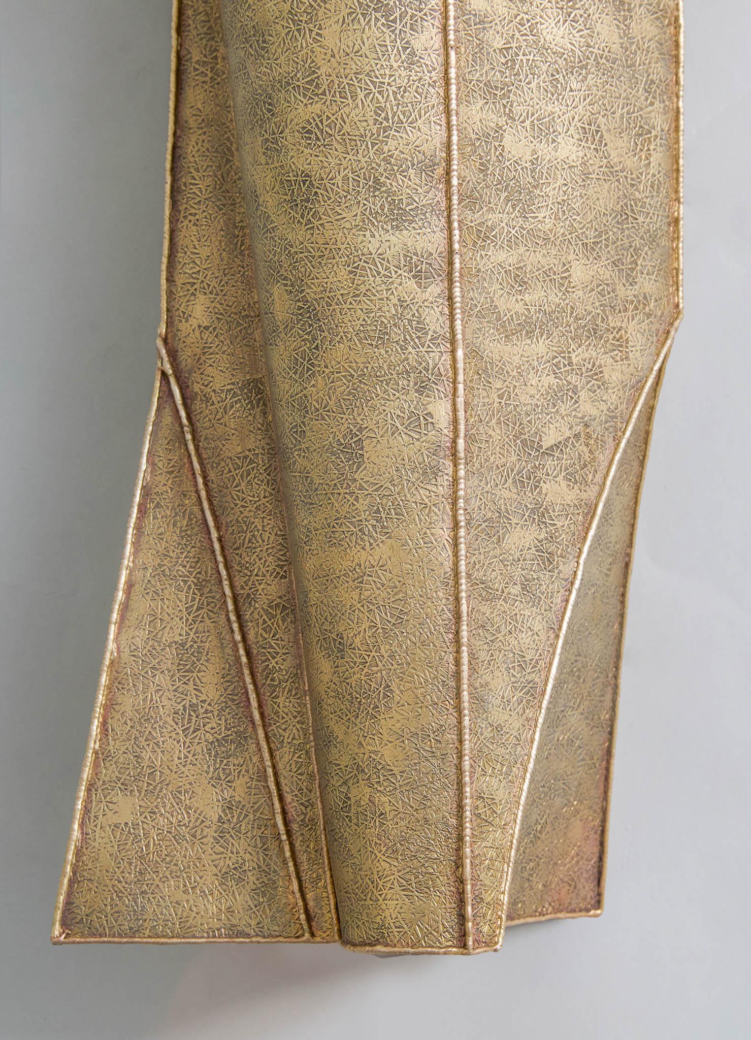 Fatto a mano Harmony of the Heavens Applique A in ottone, Viya di Vikram Goyal in vendita