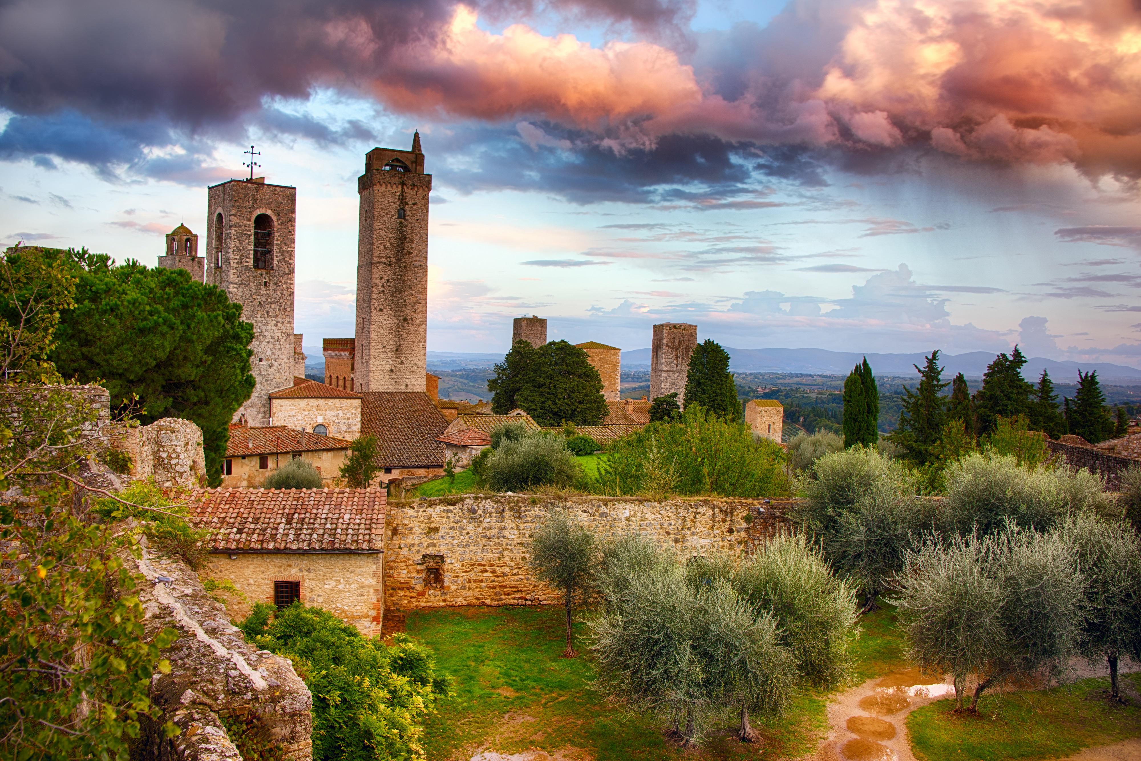 Harold Davis Color Photograph - Towers of San Gimignano