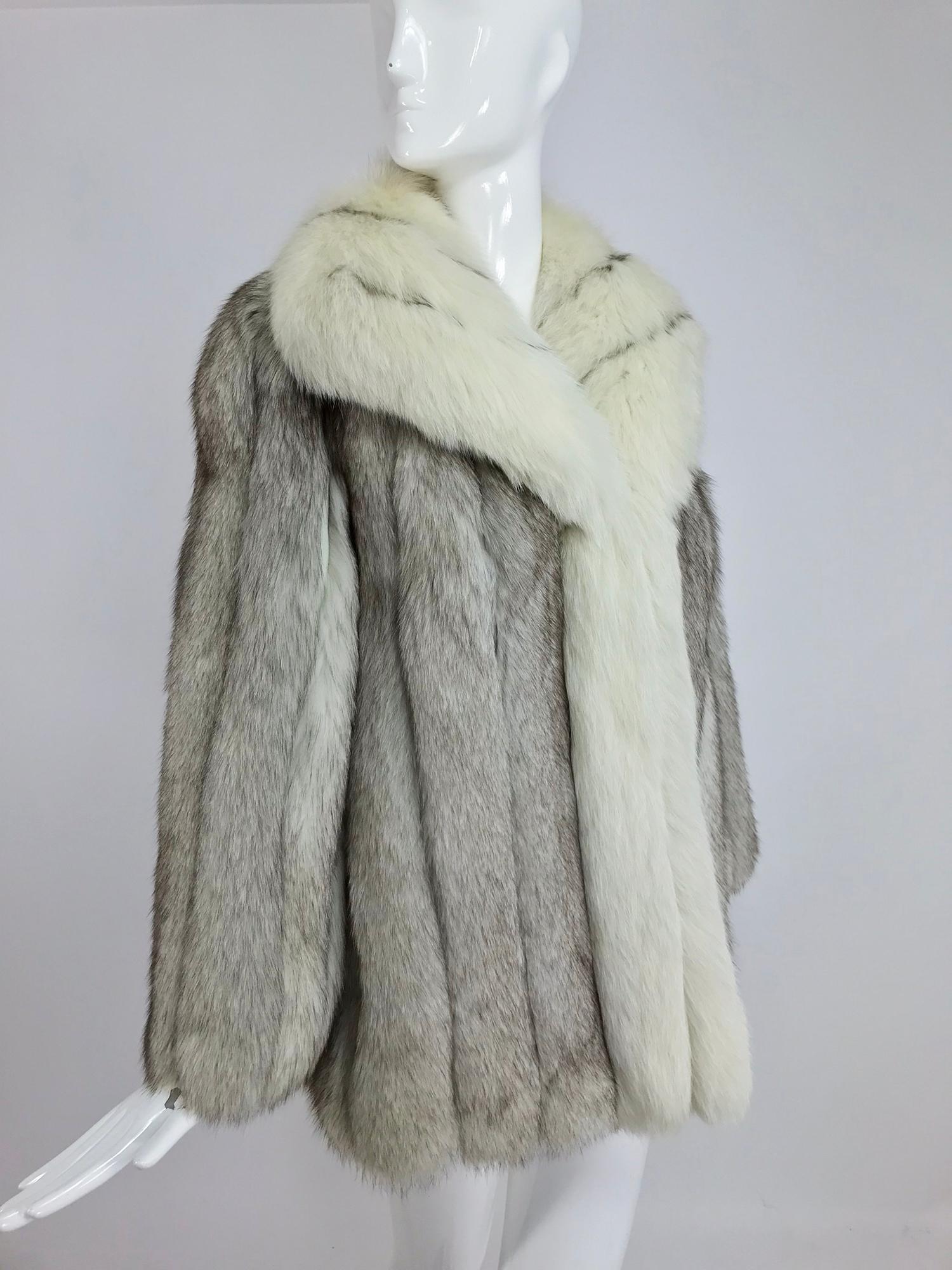 Harold J Rubin Original Silver and cream fox fur jacket  7