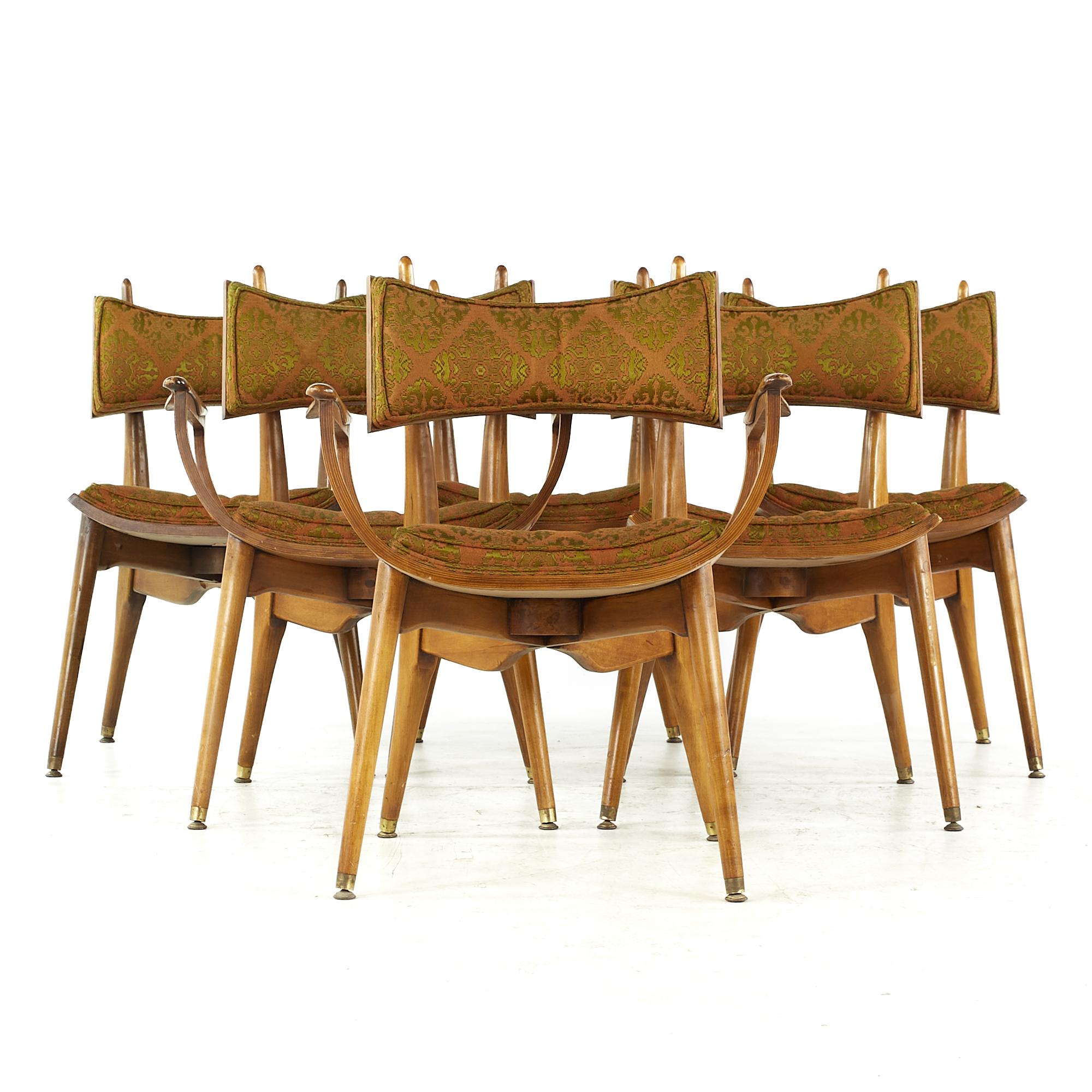 Harold Schwartz for Romweber midcentury Burlwood dining chairs - Set of 6

Chaque fauteuil sans accoudoir mesure 19,25 de large x 24 de profond x 32,5 de haut, avec une hauteur d'assise de 18,5 pouces.
Chaque fauteuil capitaine mesure : 25,5