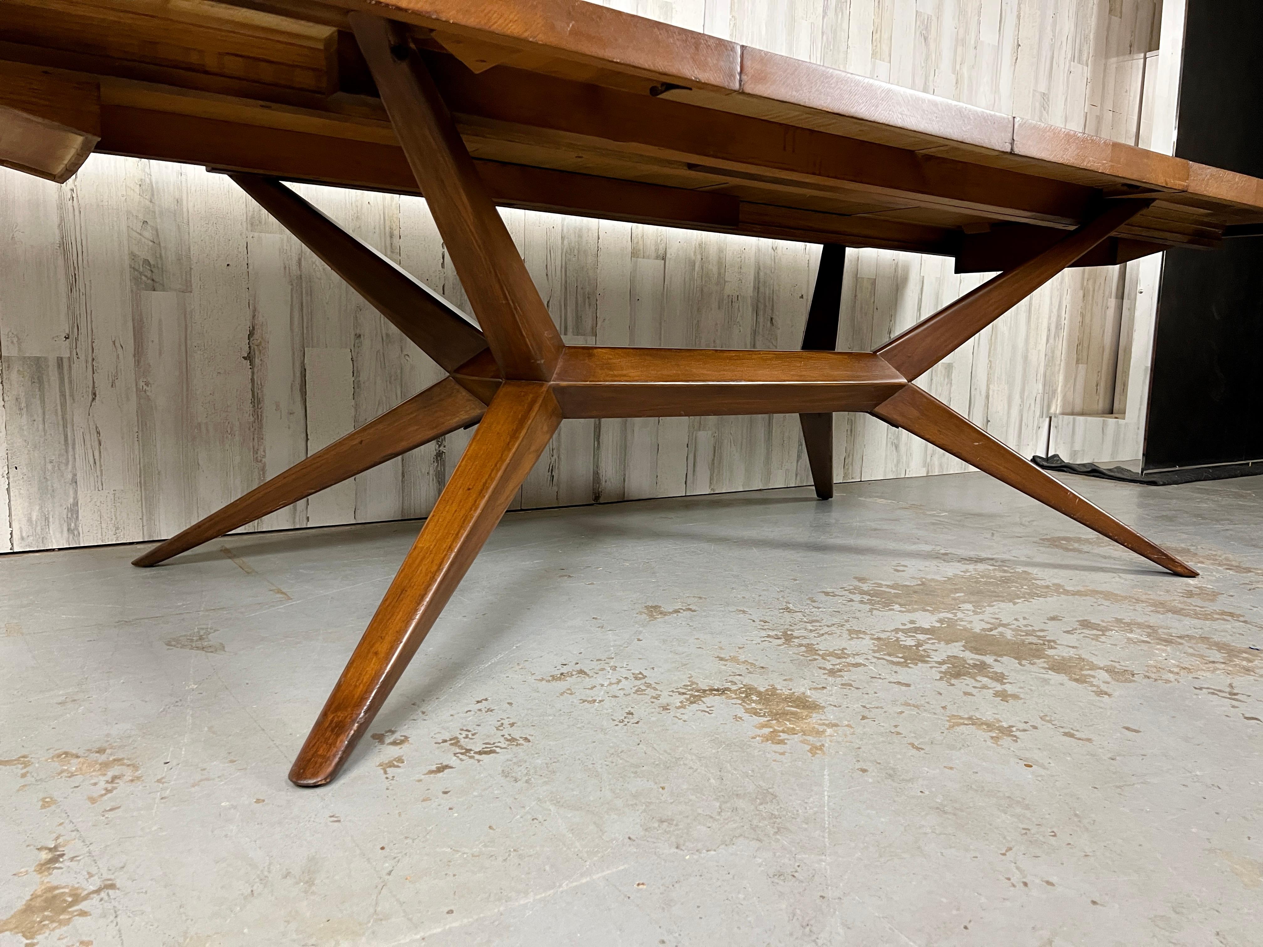 Harold Schwartz for Romweber Spider Leg Dining Table  In Good Condition In Denton, TX