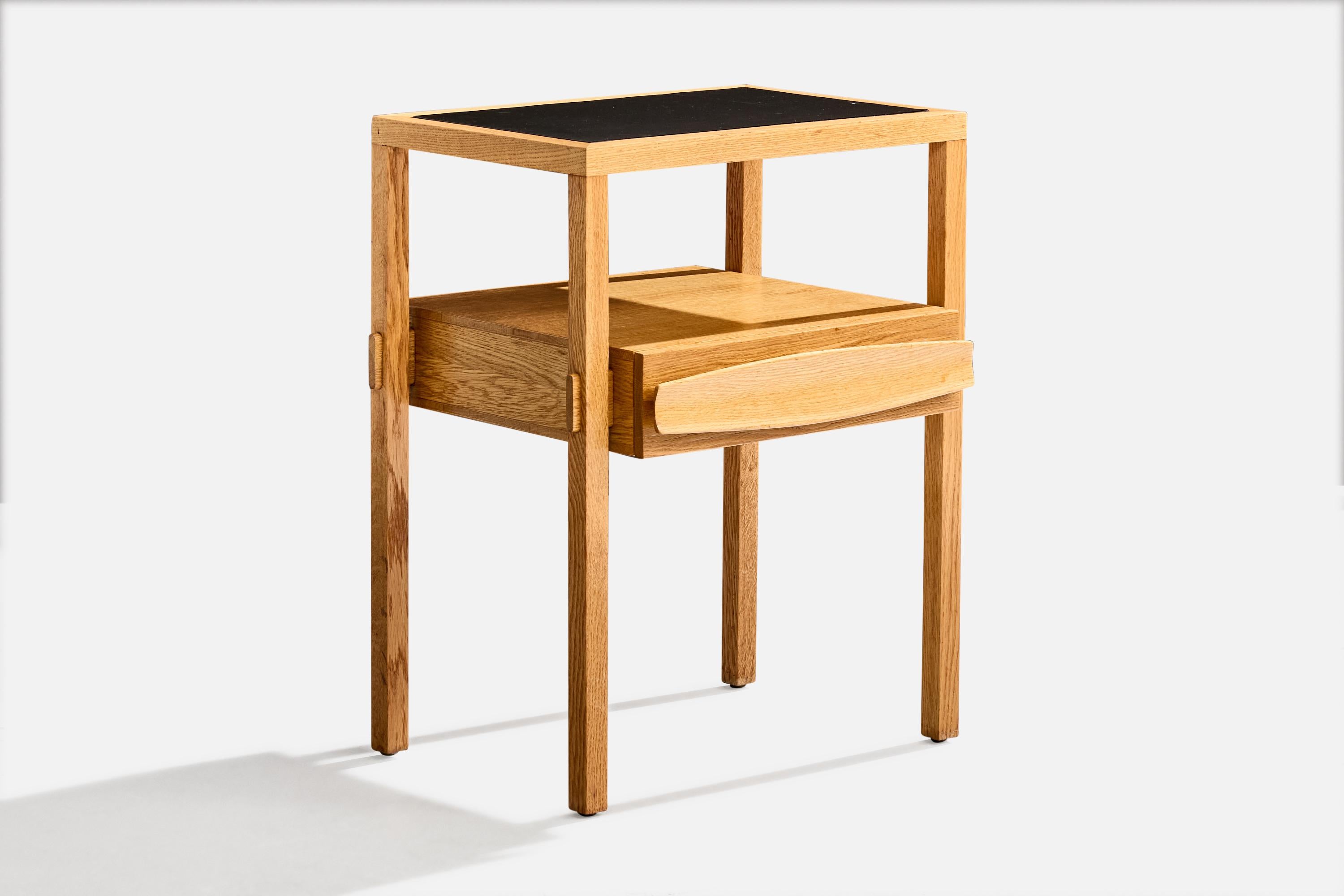 American Harold Schwartz, Nightstands, Oak, Leather, USA, 1950s