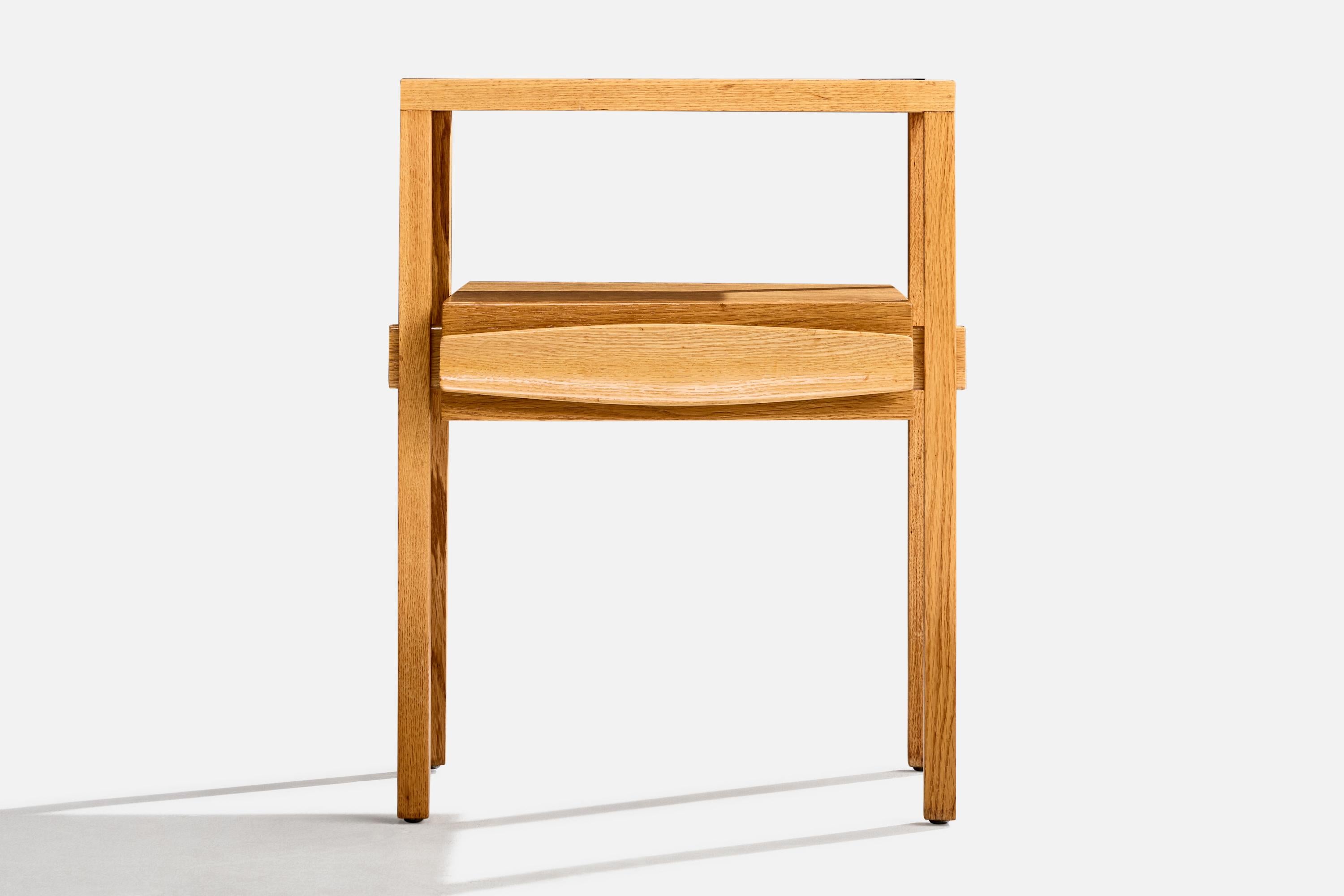 Mid-20th Century Harold Schwartz, Nightstands, Oak, Leather, USA, 1950s