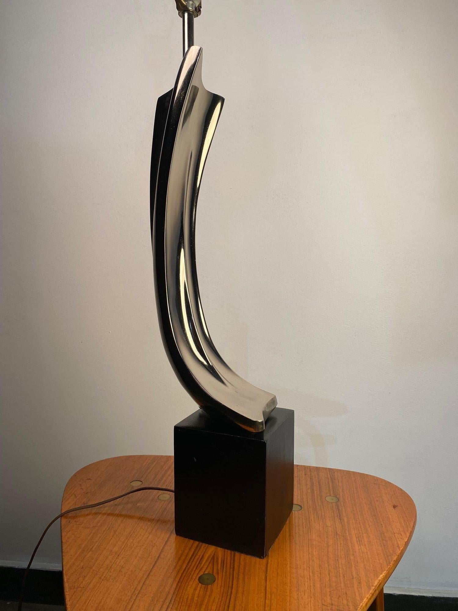 Harold Weiss & Richard Barr ont conçu des lampes pour Laurel Lamp Company. en vente 2
