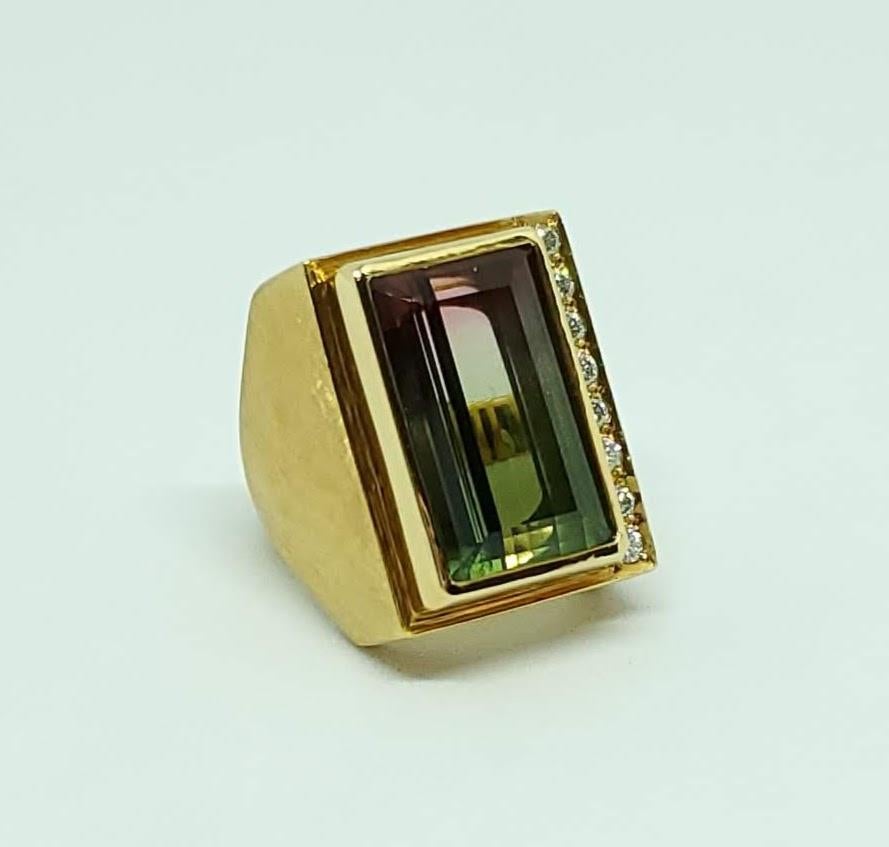 Women's or Men's Haroldo Burle Marx 18 Karat Gold Bi-Colored Tourmaline and Diamond Ring For Sale