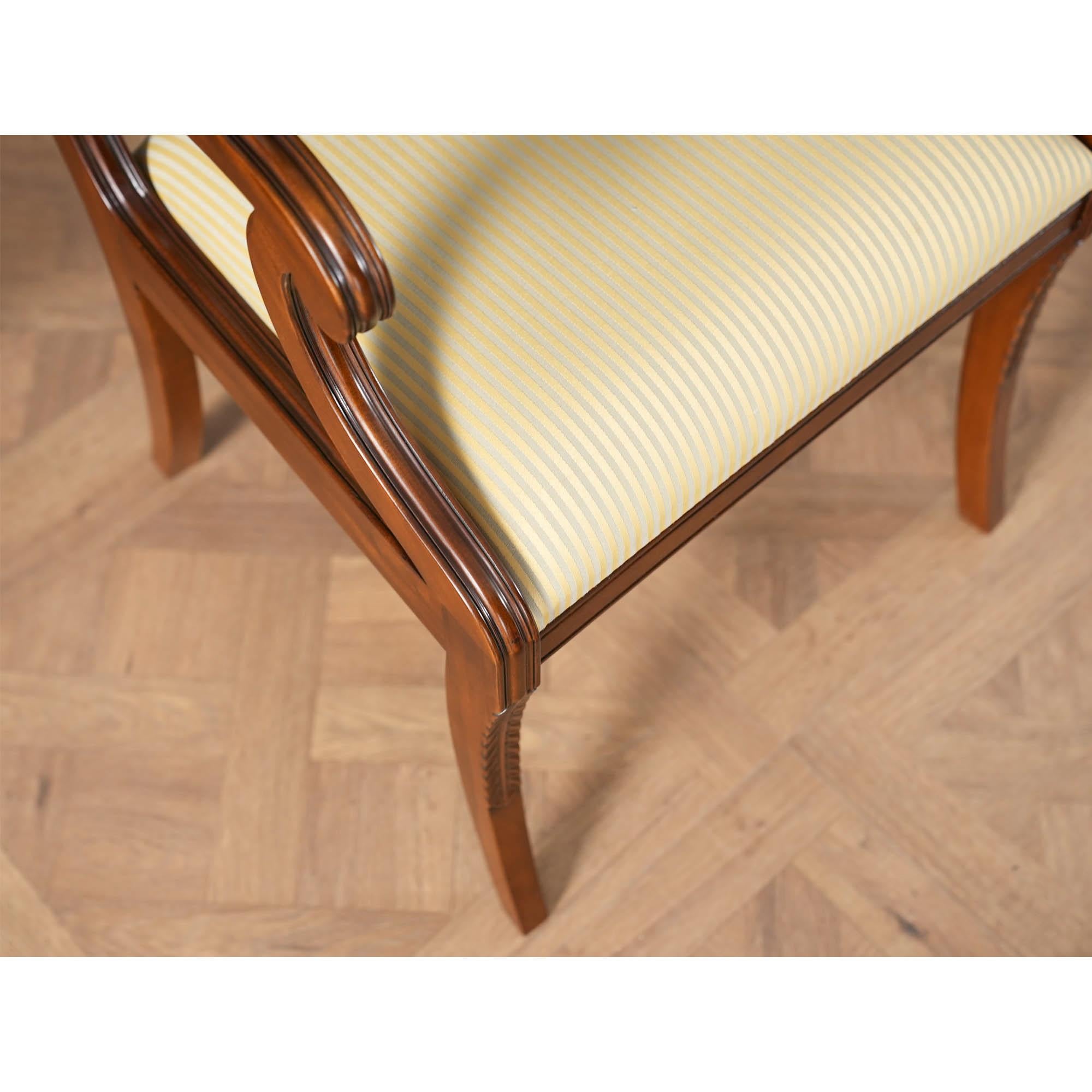 Sedie con schienale ad arpa, set di 10 in vendita 4