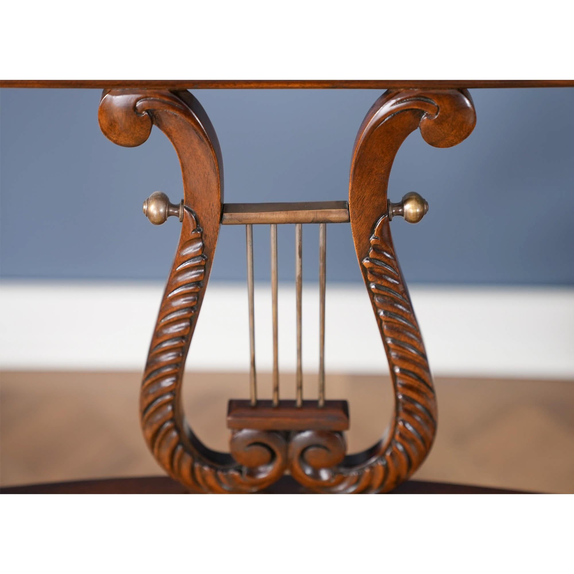 Sedie con schienale ad arpa, set di 10 in vendita 2