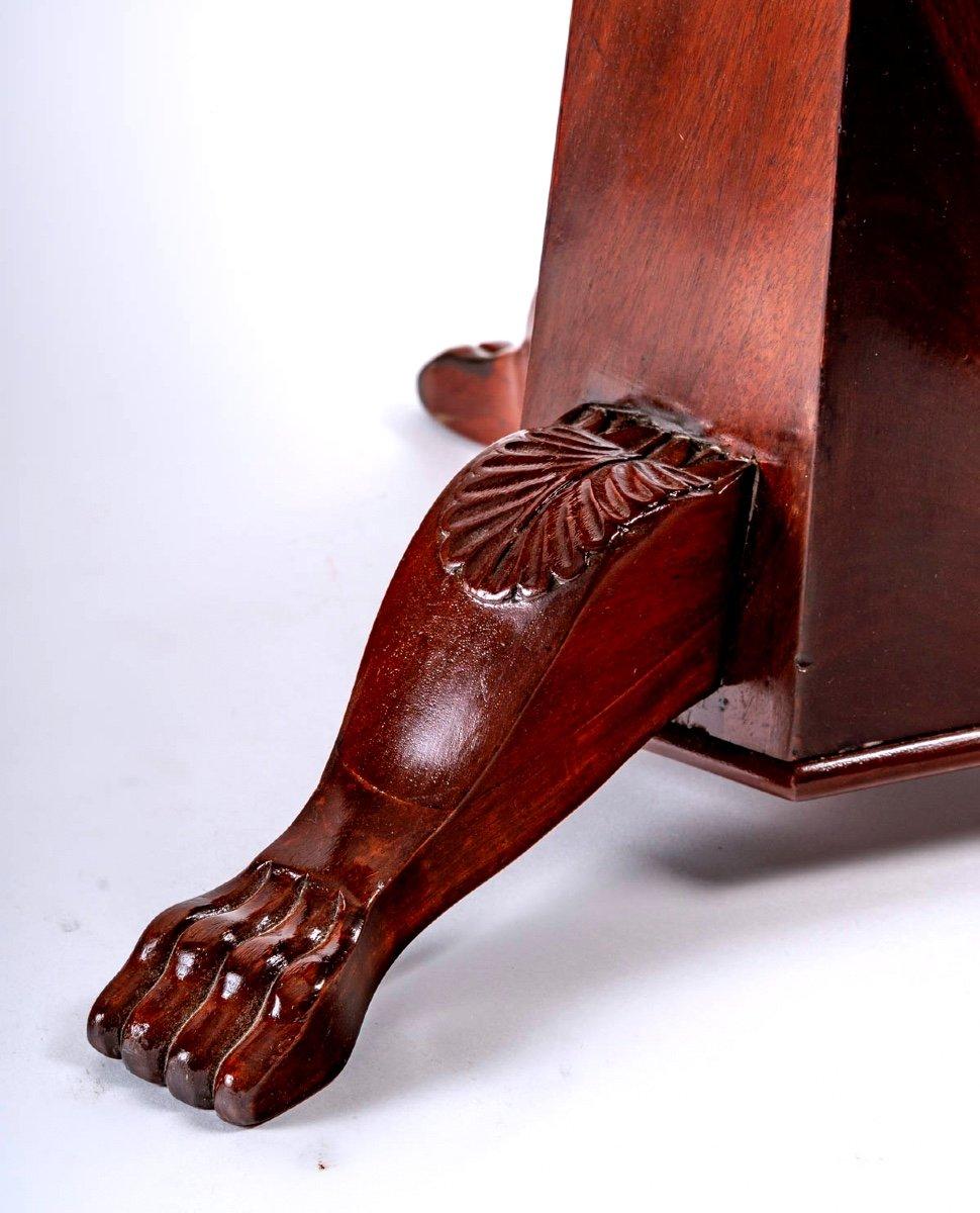 Placage Chaise Harpist en acajou et placage d'acajou - Période : Restauration - XIXe siècle en vente