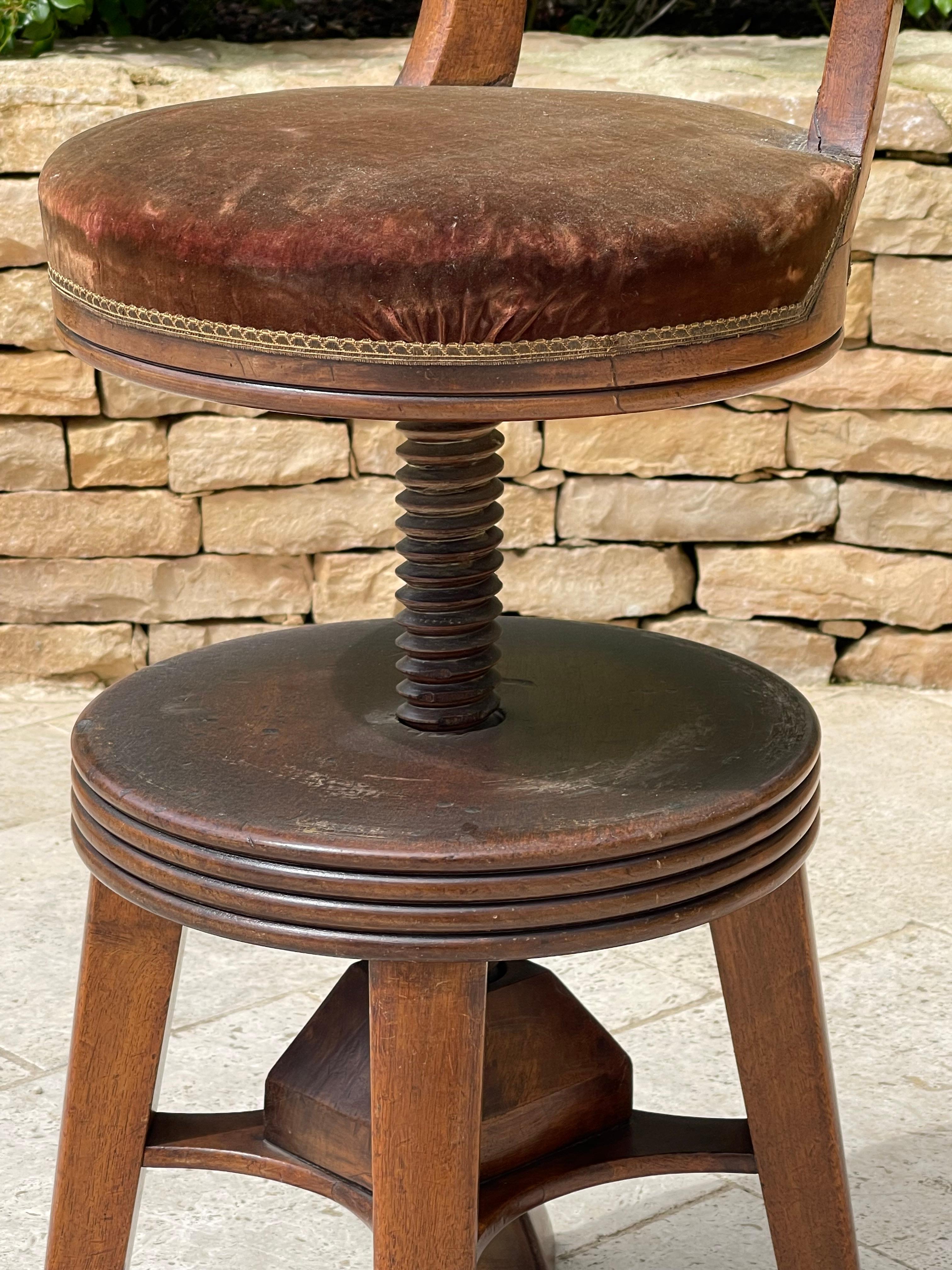 Fruitiers Harpist's Chair / Musician's Chair en vente