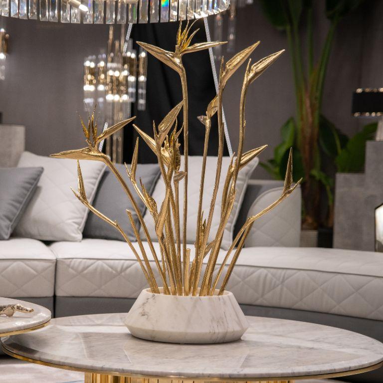 Organic Modern Harriak: Sculptural Vase Inspired Birds of Paradise - Natural Elegance and Form