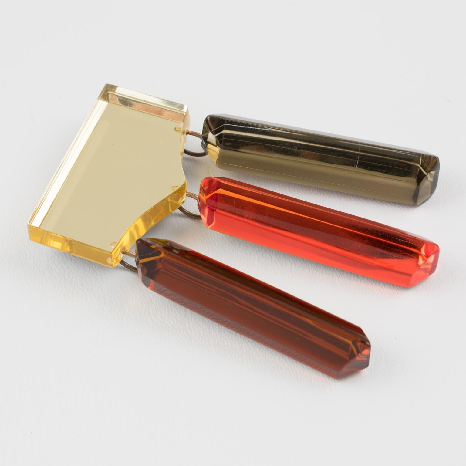 Harriet Bauknight for Kaso Yellow, Orange and Brown Acrylic Lucite Dangle Brooch For Sale 3
