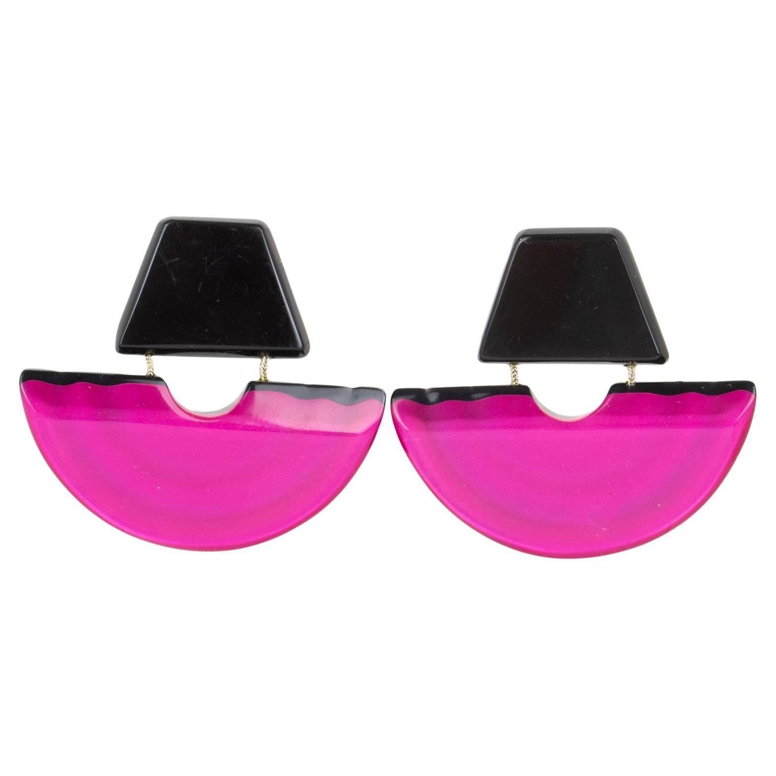 Harriet Bauknight by Kaso Fuchsia Dangle Clip Earrings For Sale
