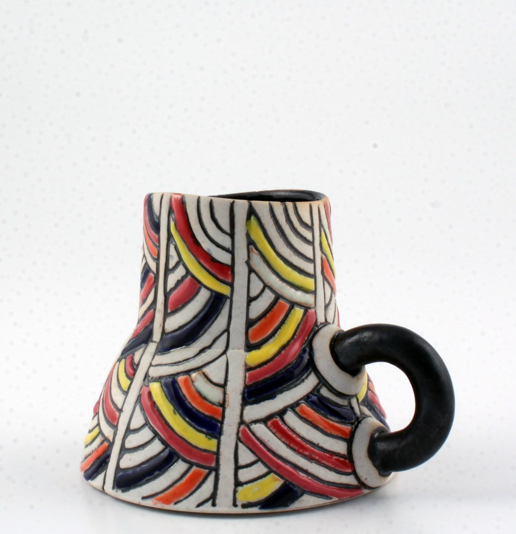 Cup, untitled with incised arcs - Art by Harris Deller