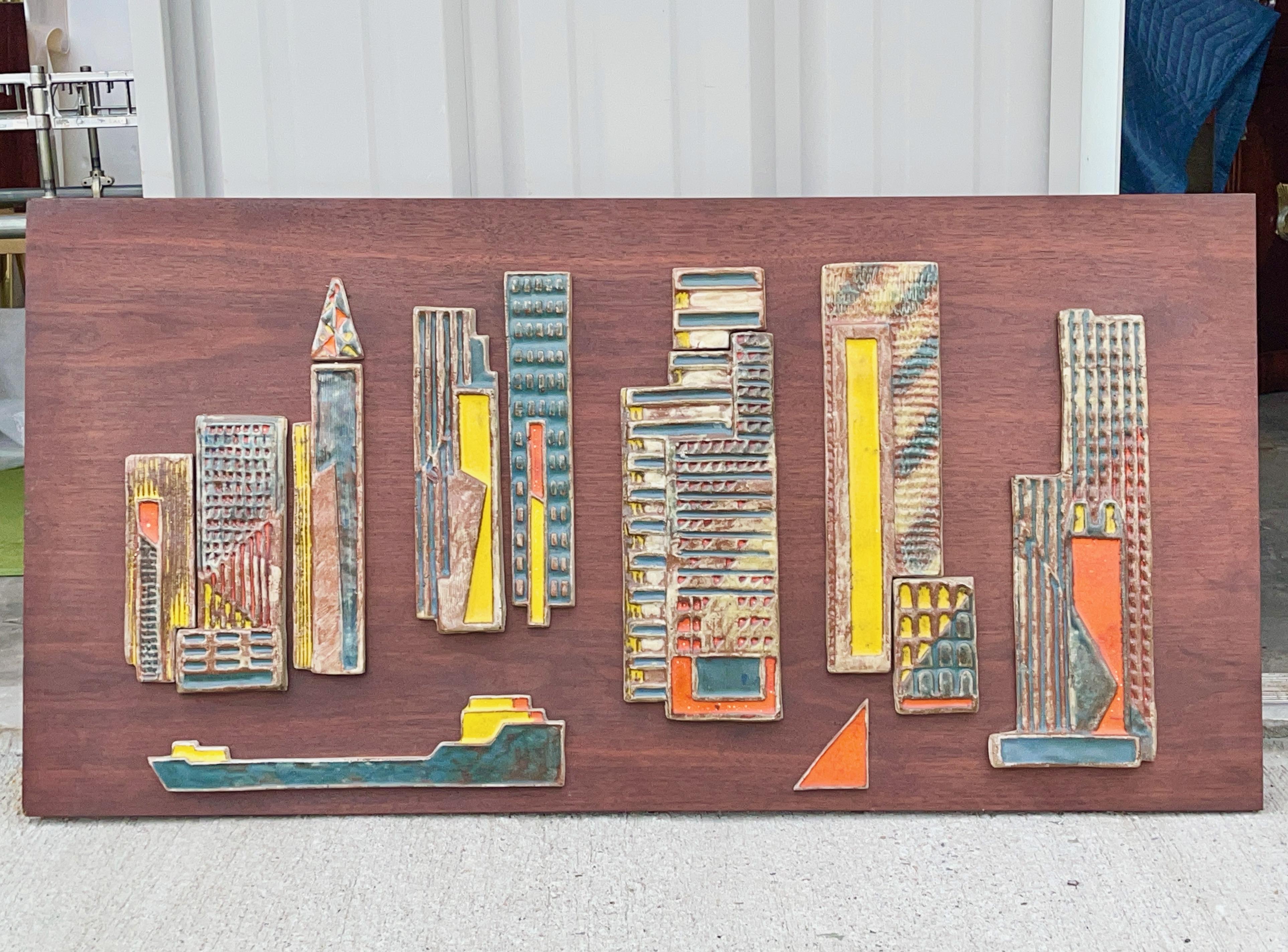Harris Starke Keramikfliesen Skyline von New York auf Walnussholz  im Angebot 6