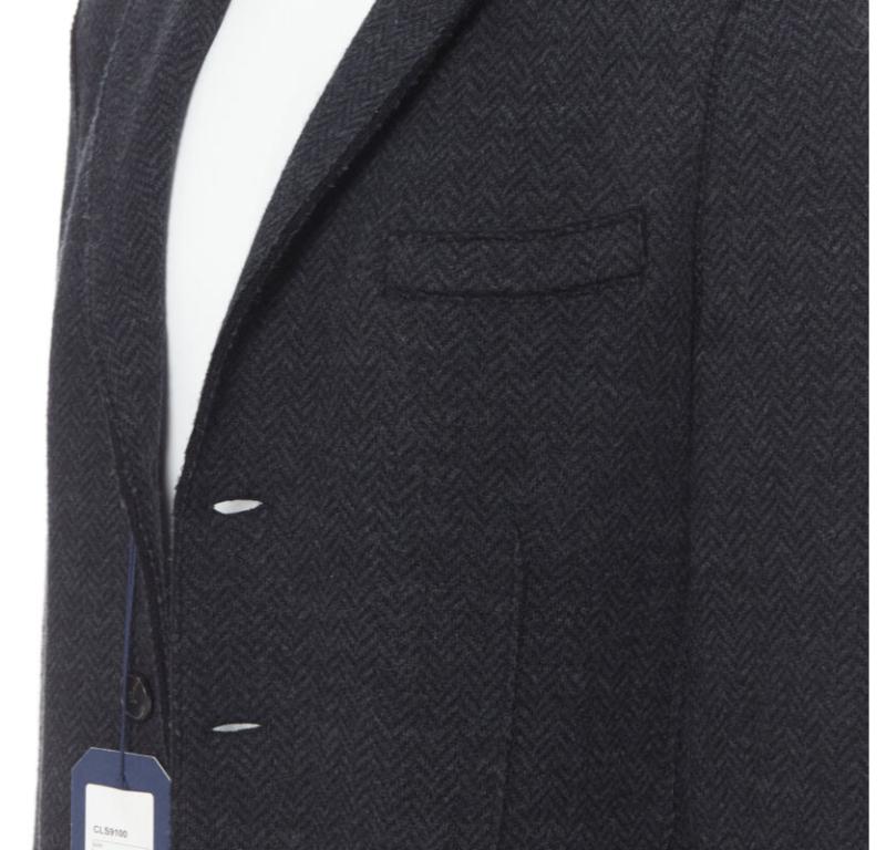 HARRIS WHARF London Anthrazitfarbene Fischgrätenmuster-Kommodenwolle  Mantel EU46 S im Angebot 3