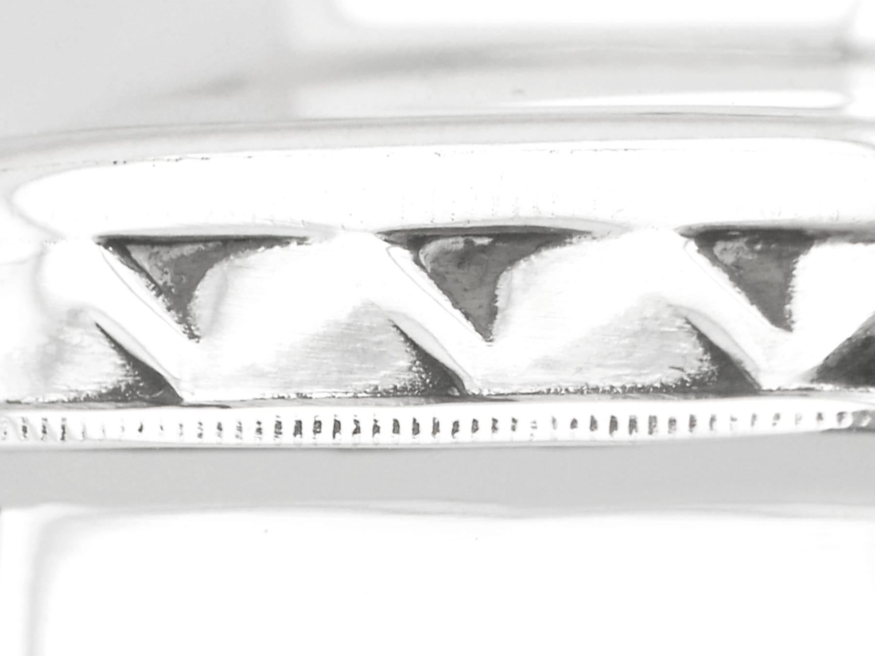 Azucarero de plata de ley Harrison Brothers & Howson 1939 - Art Déco siglo XX en venta