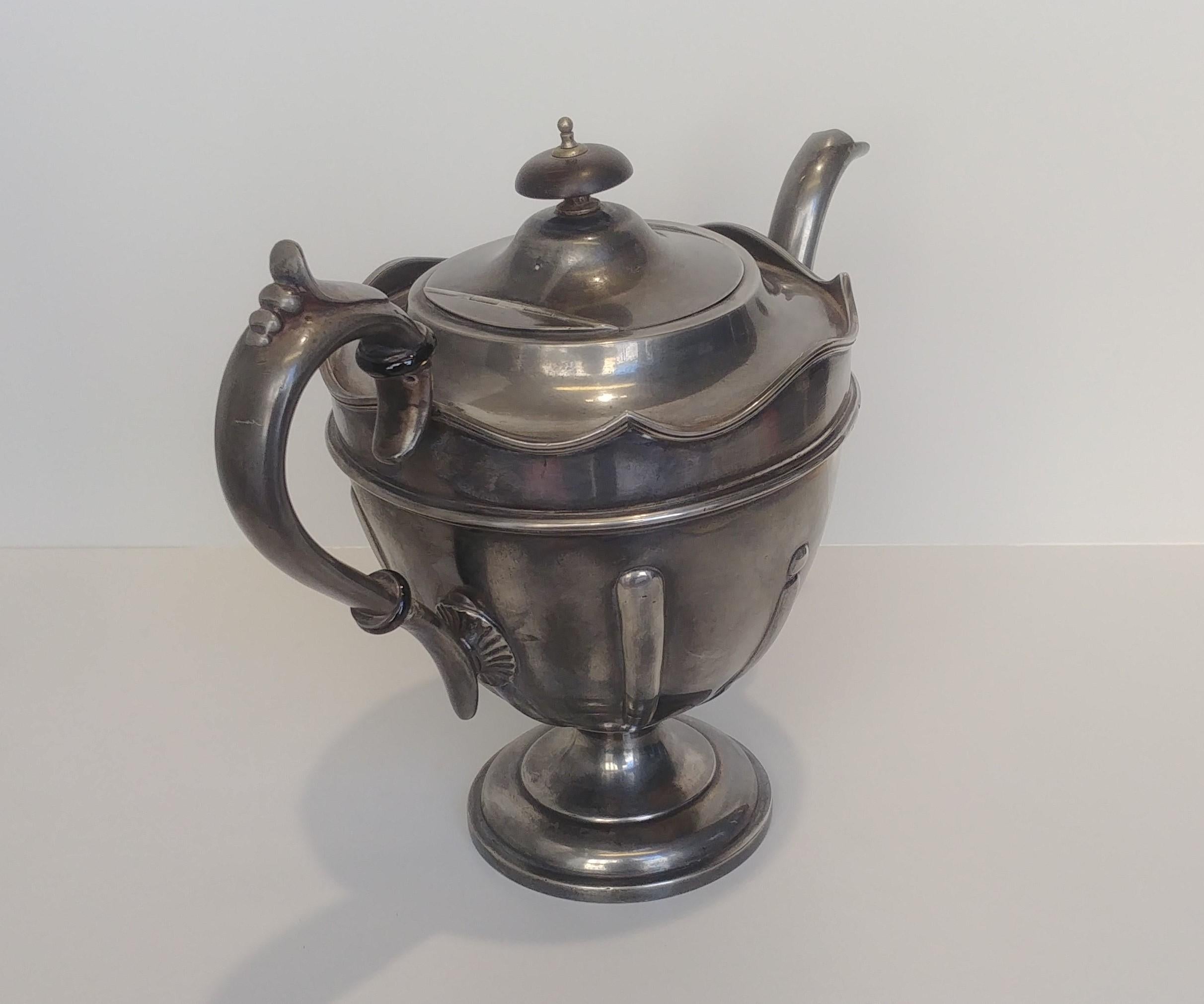 Early 20th Century Harrison Fisher & Company Pewter Teapot from 1915 For Sale