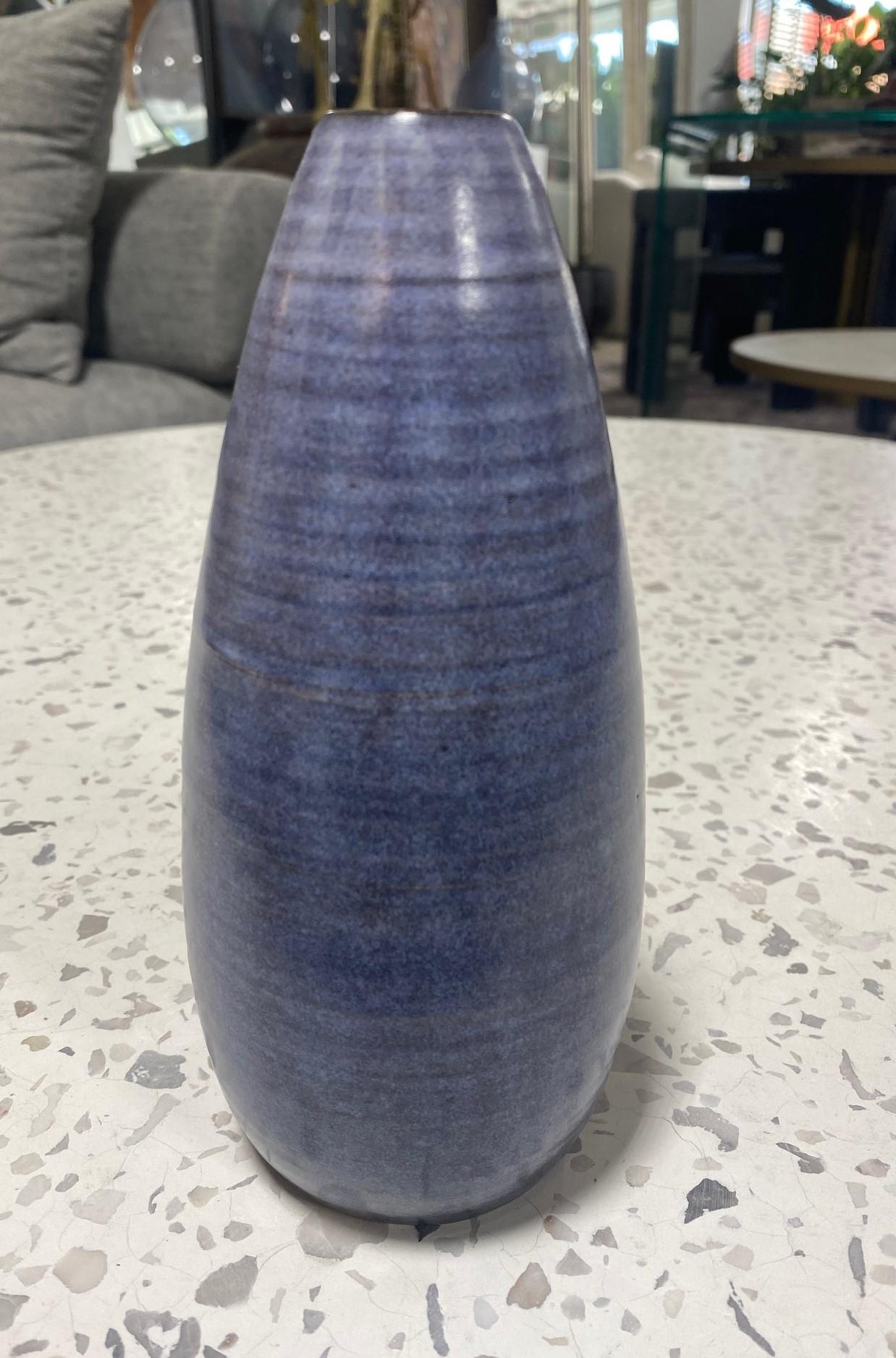Harrison Mcintosh Signed Early Mid-Century Modern California Studio Pottery Vase (Handgefertigt) im Angebot
