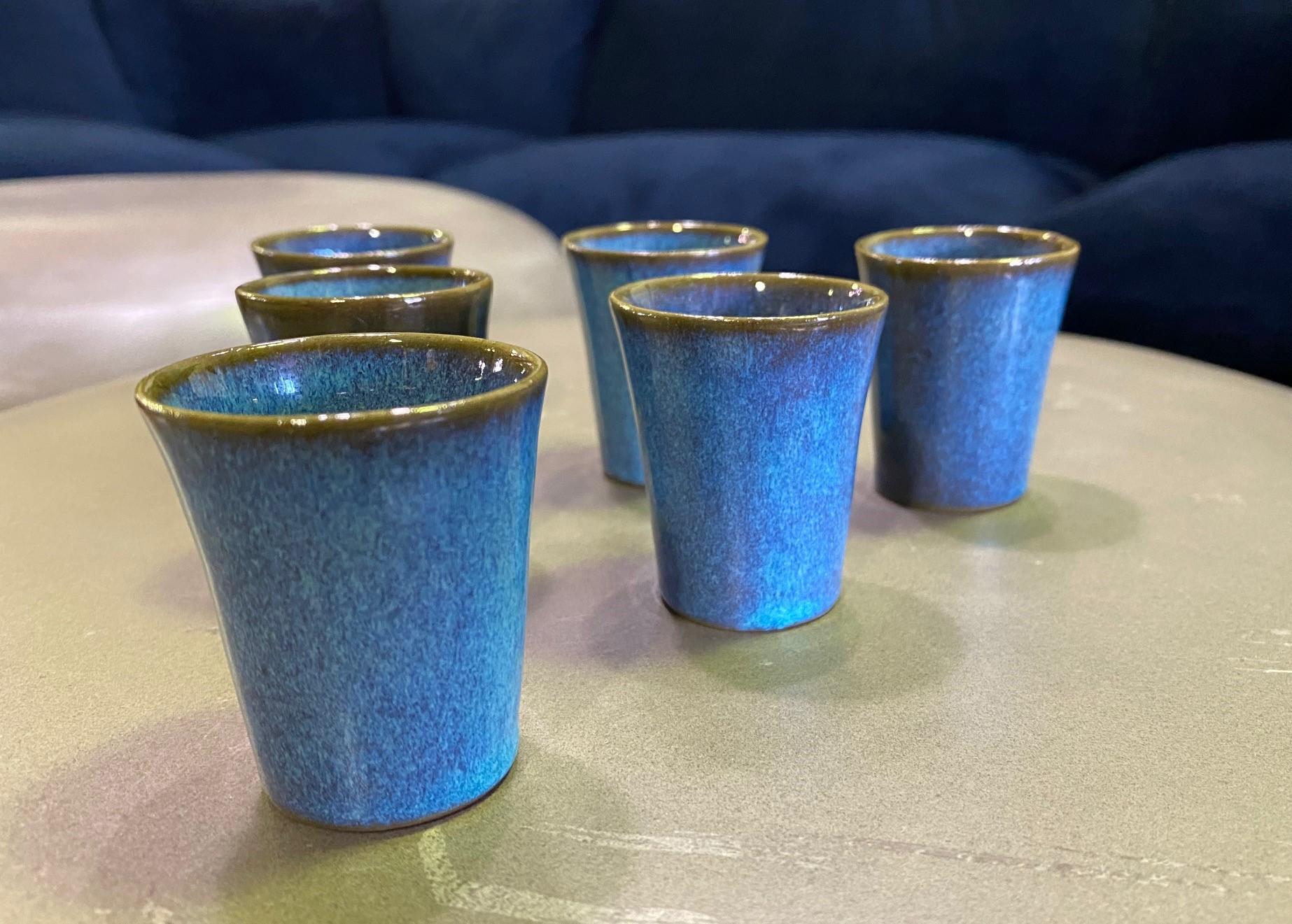 American Harrison Mcintosh Signed Mid-Century Modern Set of 6 Pottery Sake Liqueur Cups For Sale