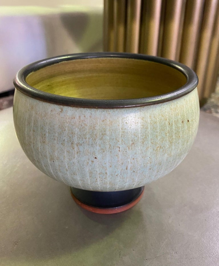 American Harrison Mcintosh Signed Mid-Century Studio Pottery Bowl with Original Label For Sale