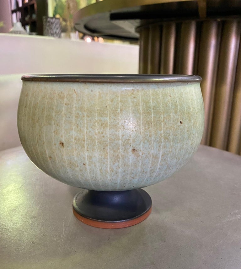 Hand-Crafted Harrison Mcintosh Signed Mid-Century Studio Pottery Bowl with Original Label For Sale