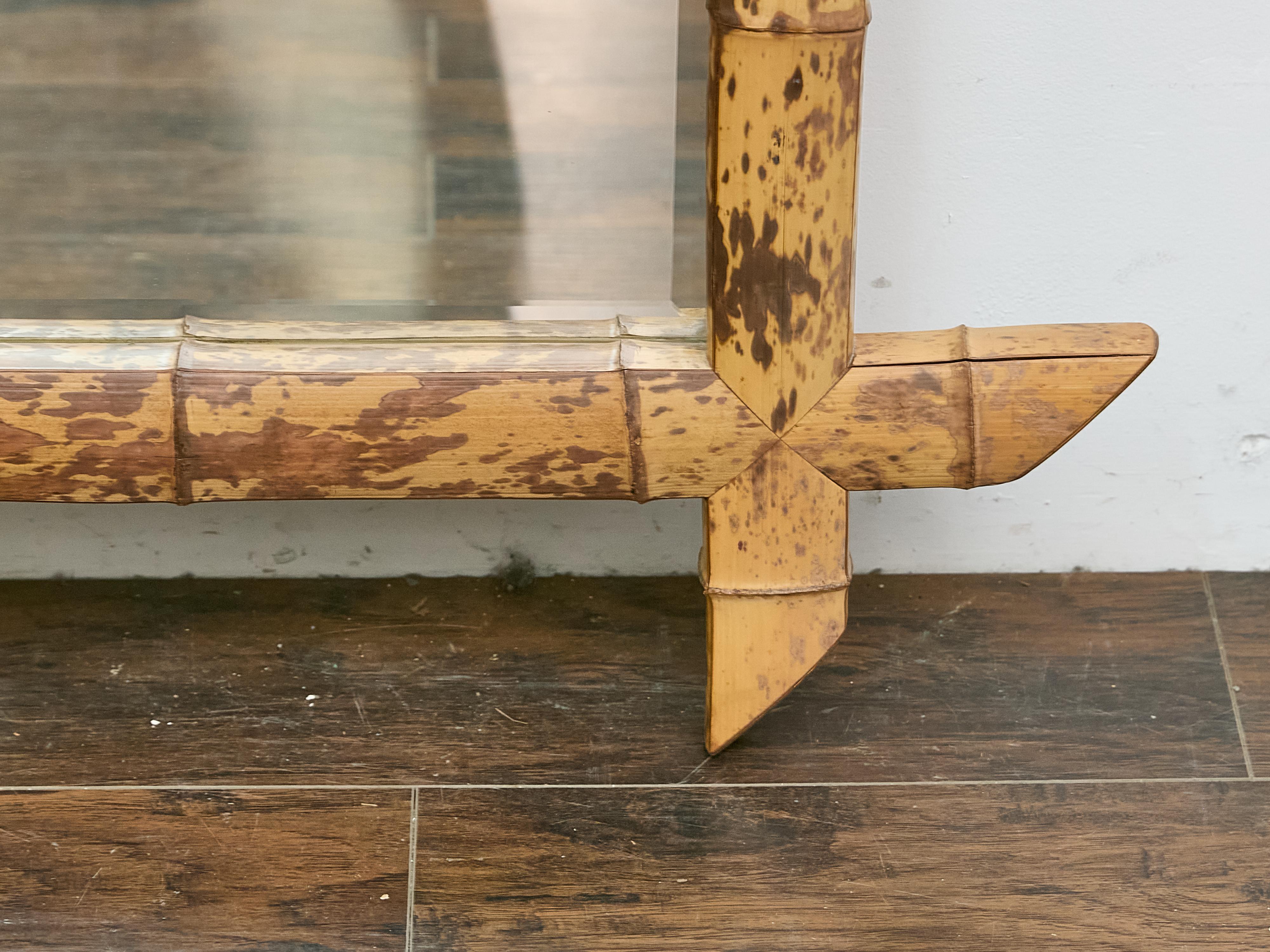 Harrison Van Horn Faux Bamboo Spiegel, 20. Jahrhundert, Handcrafted Elegance im Zustand „Gut“ im Angebot in Atlanta, GA