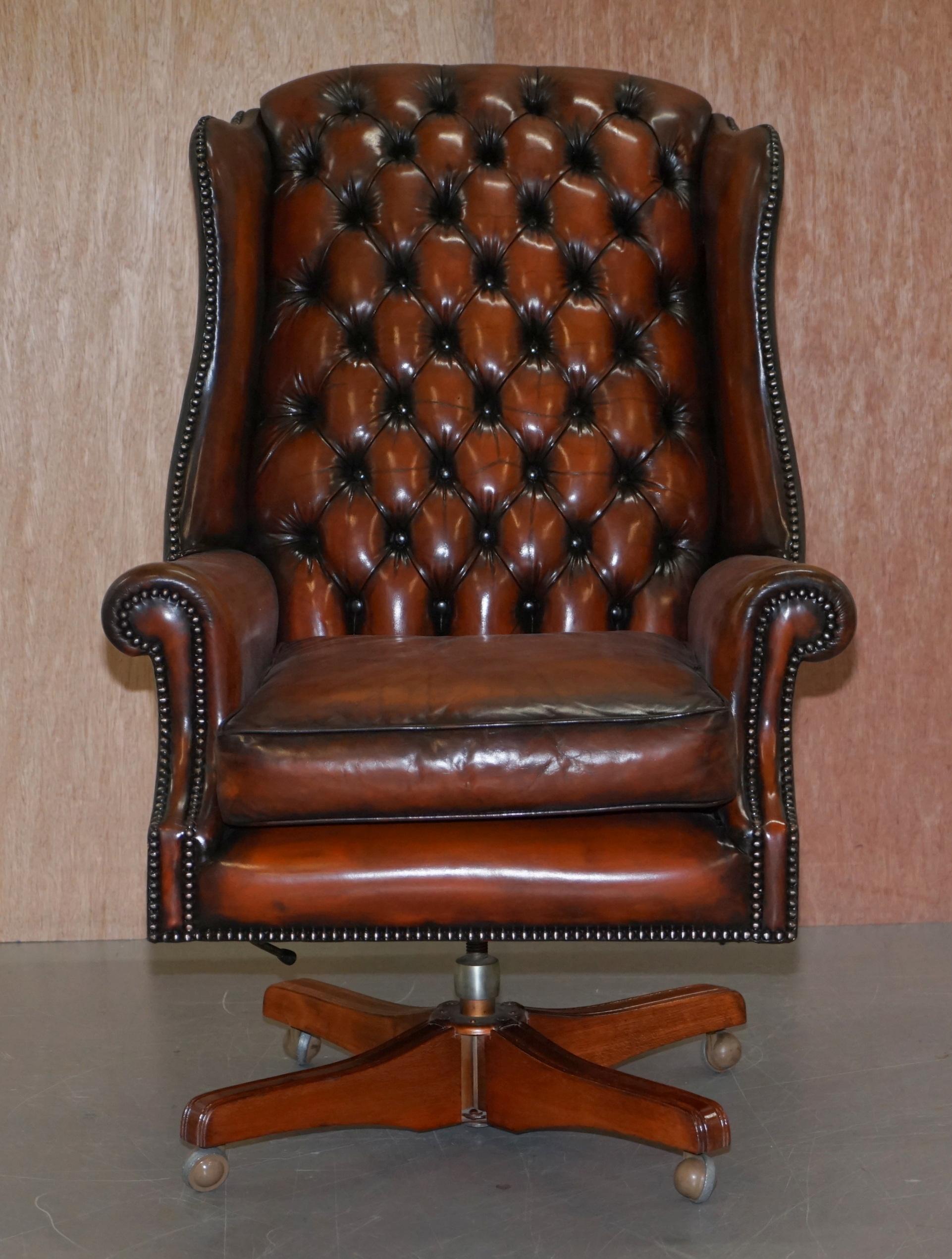 Wimbledon-Furniture

Wimbledon-Furniture is delighted to offer for sale this stunning fully restored Harrods London retailed Pegasus art forma hand dyed cigar brown leather exceptionally comfortable Chesterfield Wingback directors chair 

Please