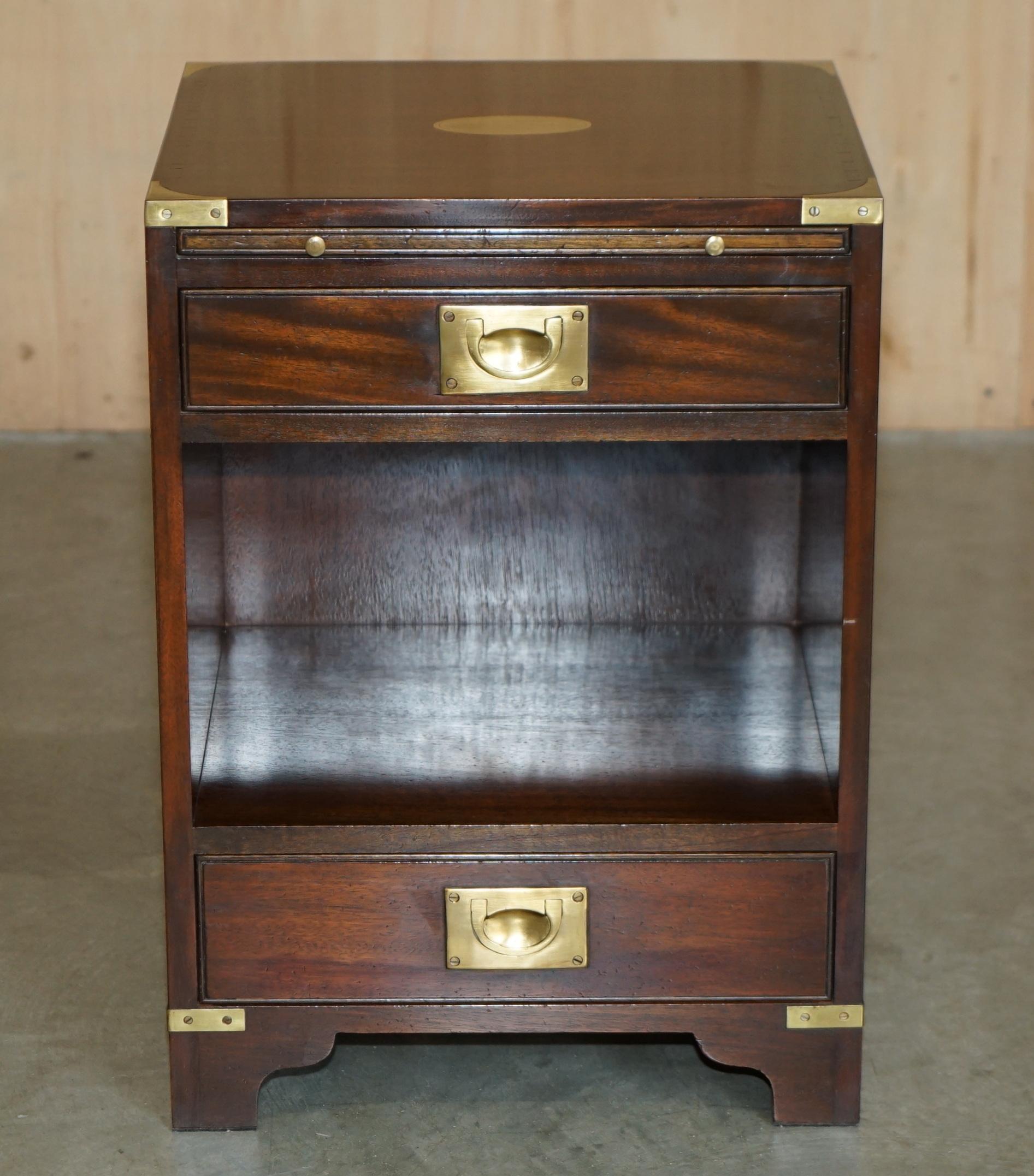 Campagne Harrods KENNEDY MILITARY CAMPAIGN SiDE END TABLE DRAWERS INC BUTLERS SLIP TRAY en vente