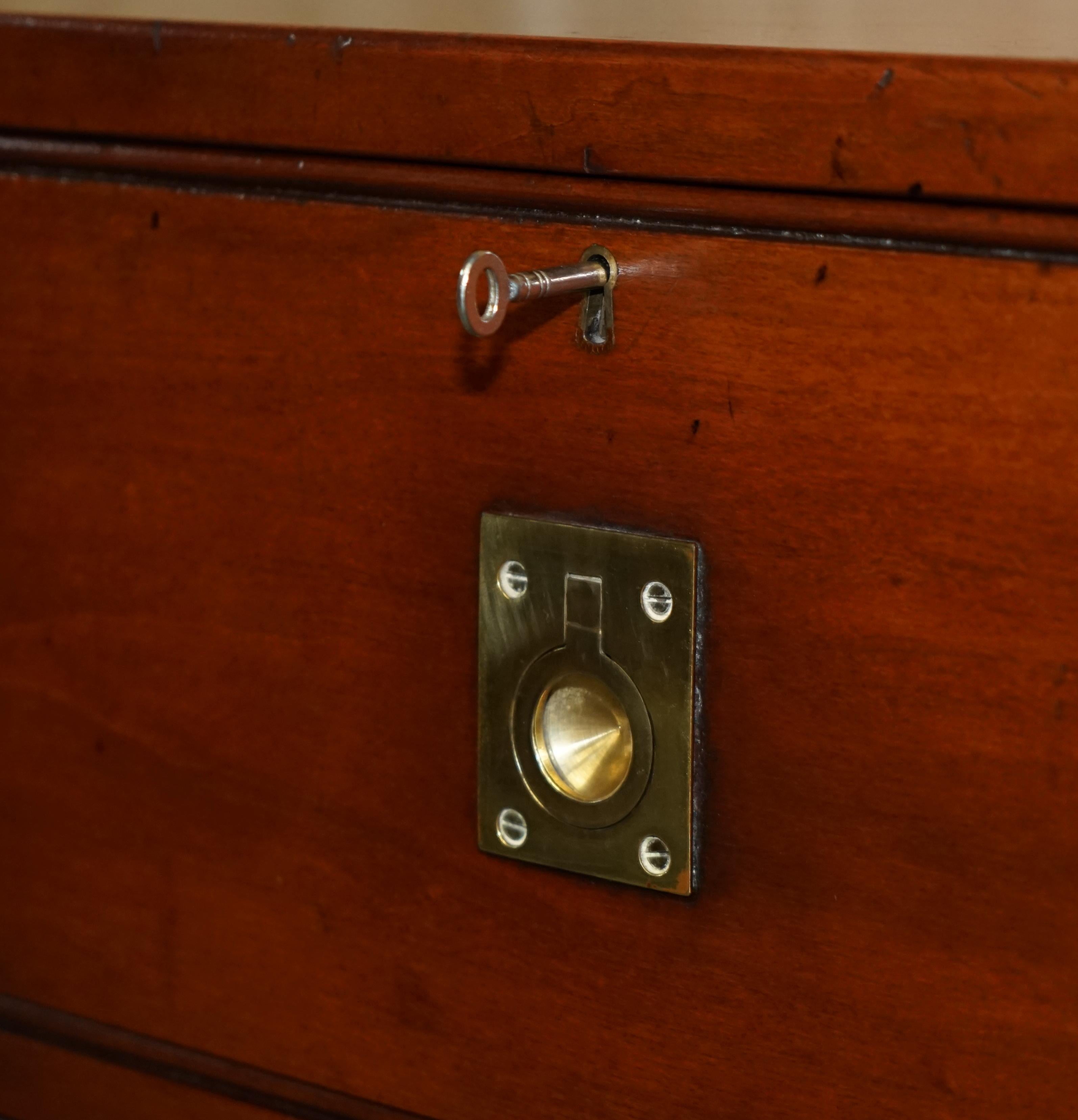 Harrods Kenney Hardwood & Brass Military Campaign Sideboard Chest of Drawers In Good Condition In West Sussex, Pulborough