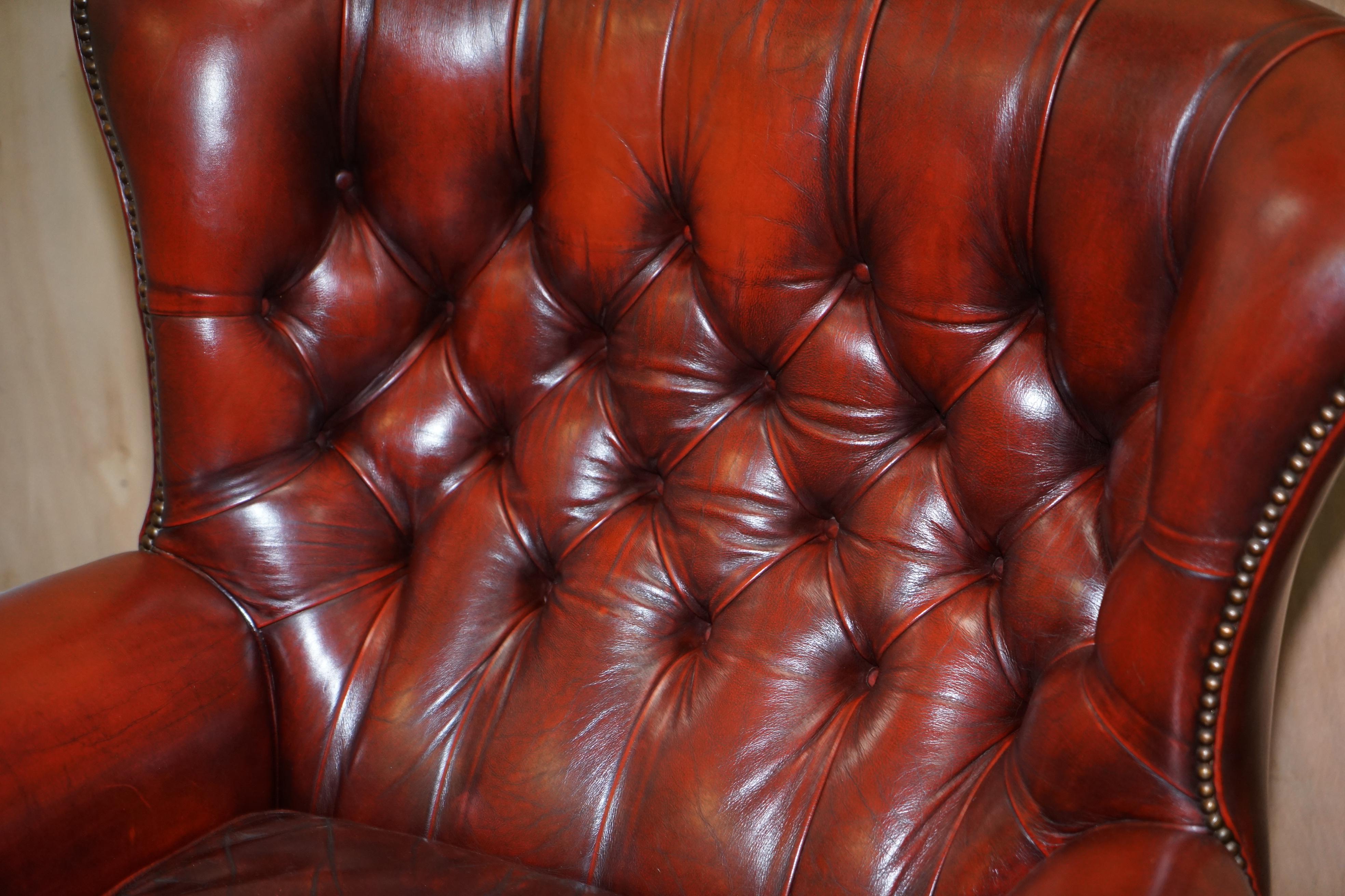 leather reading chairs