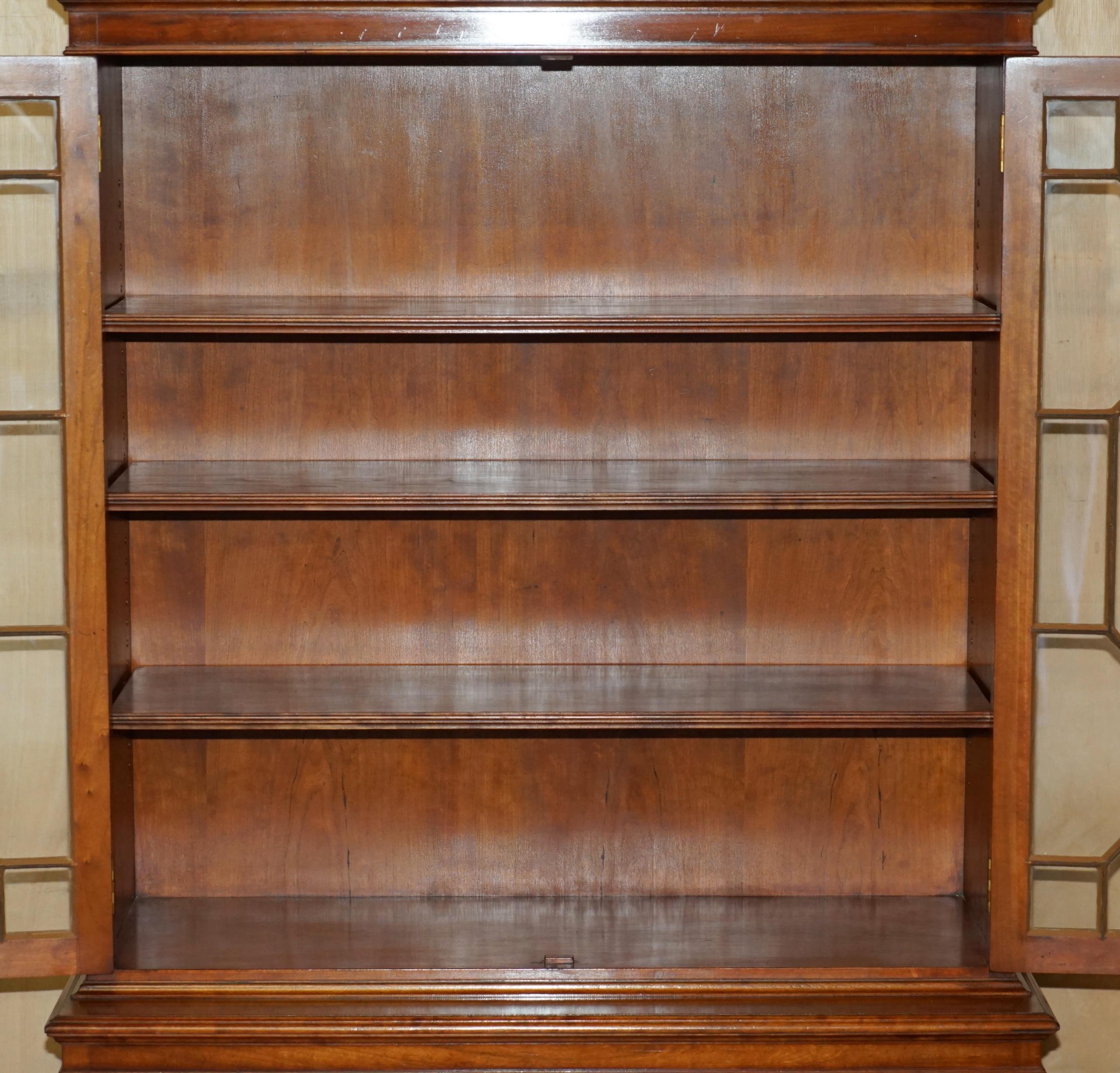 HARRODS LONDON REH KENNEDY ASTRAL GLAZED LiBRARY BOOKCASE CUPBOARD STORAGE UNIT For Sale 10