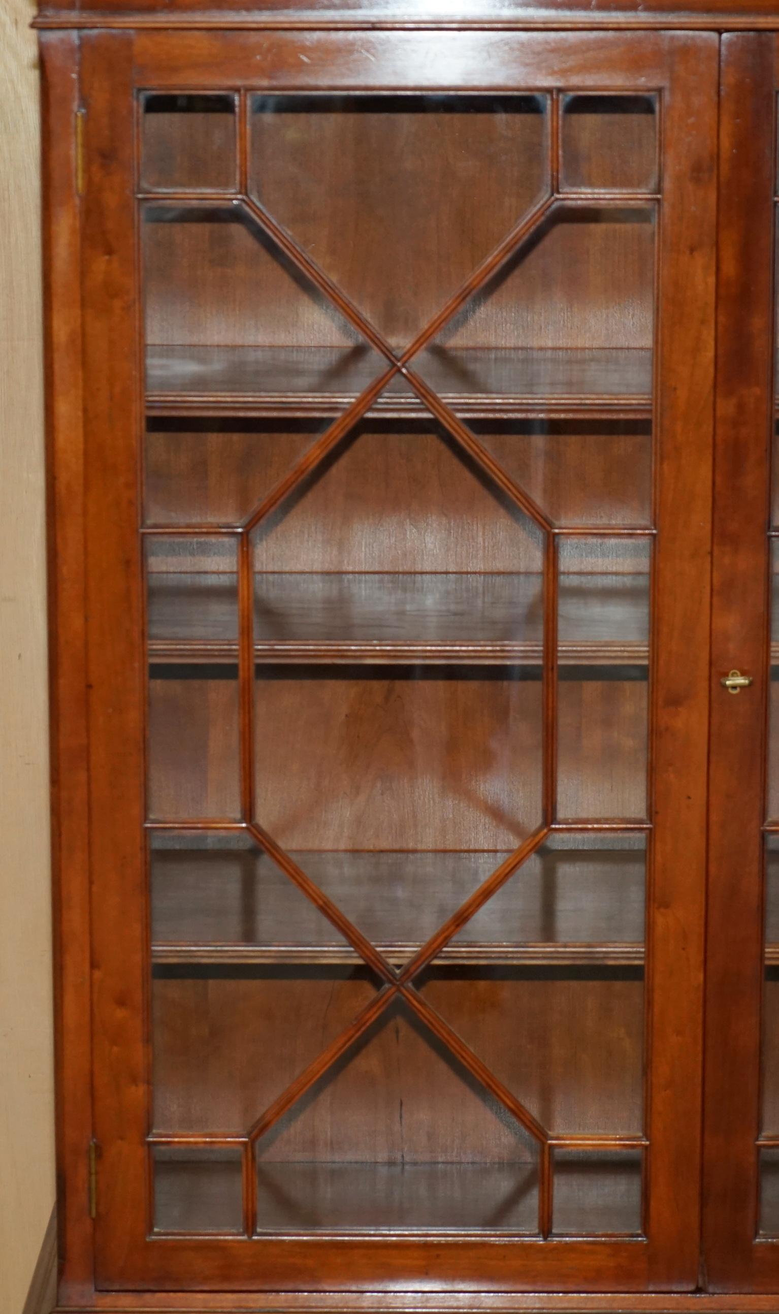 Hand-Crafted HARRODS LONDON REH KENNEDY ASTRAL GLAZED LiBRARY BOOKCASE CUPBOARD STORAGE UNIT For Sale