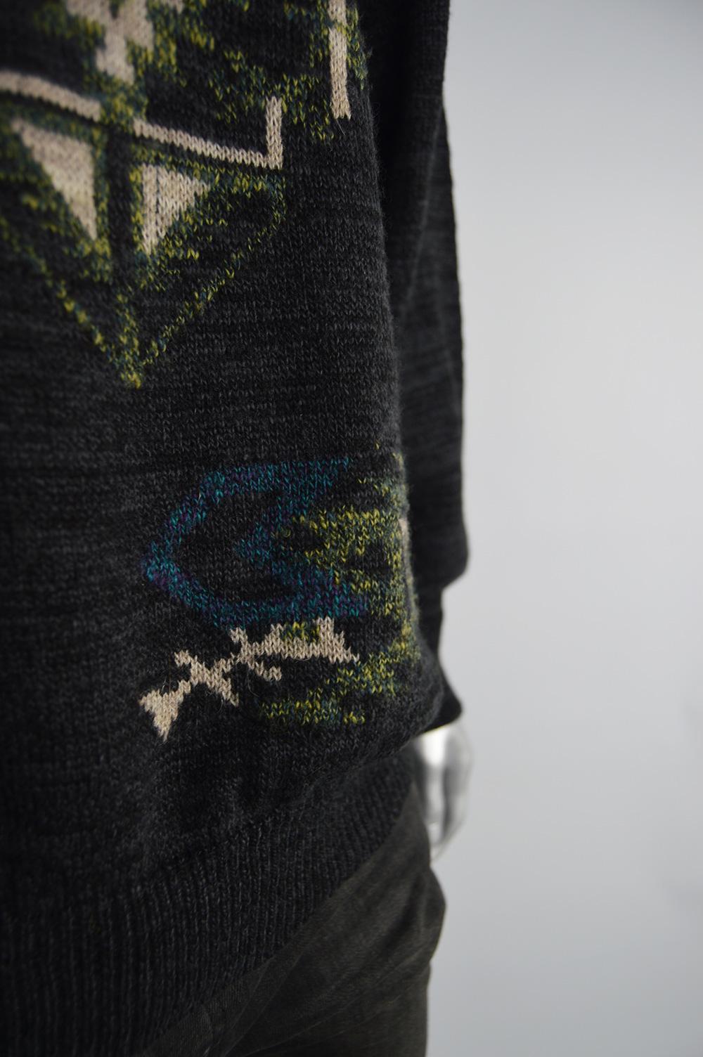 Black Harrods Mens Vintage Made in Italy Aztec Intarsia Knit Jumper Sweater, 1980s