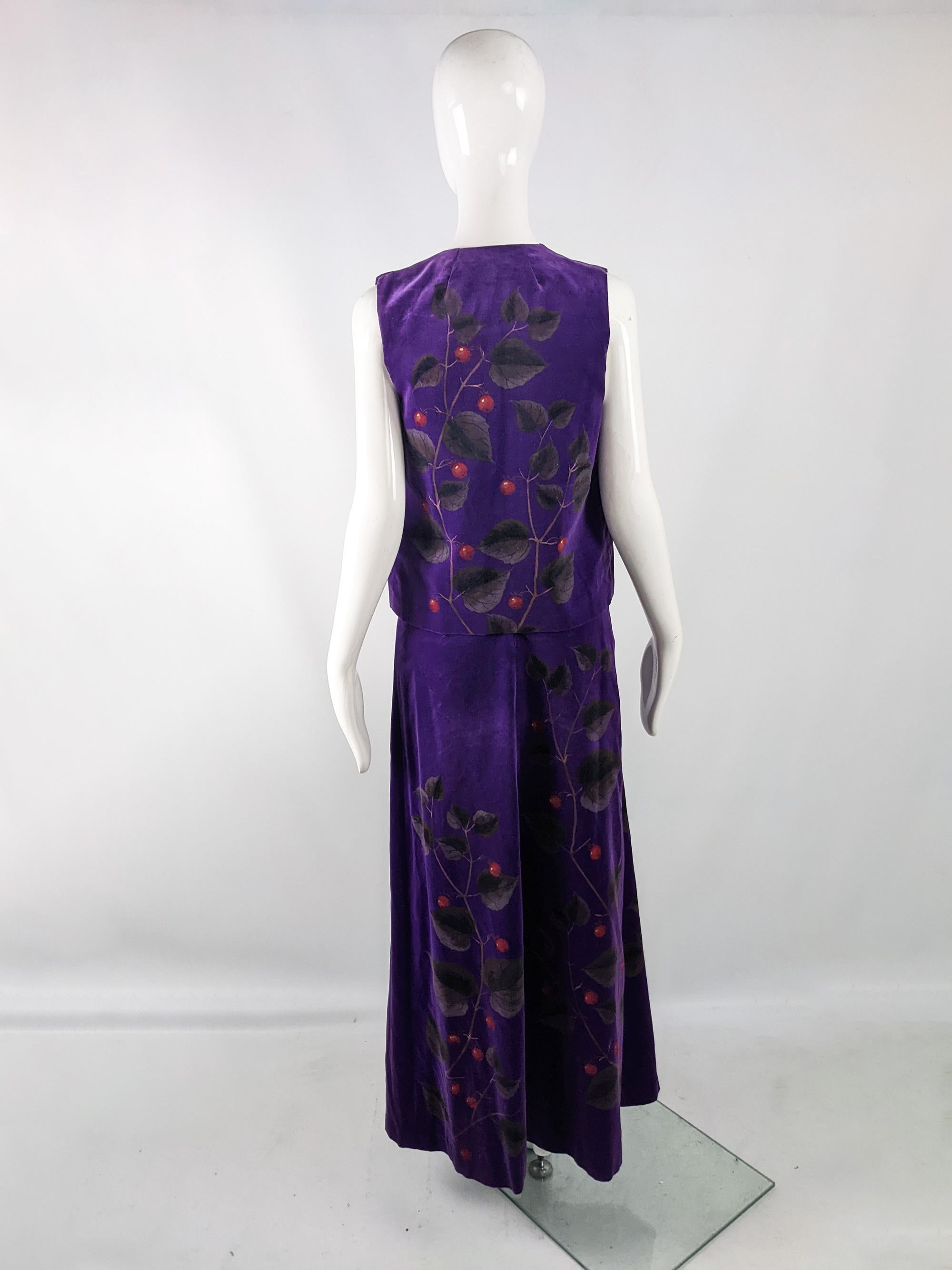 Harrods Vintage Purple Velvet Hand Printed Botanical Pattern Vest & Skirt, 1970s For Sale 2