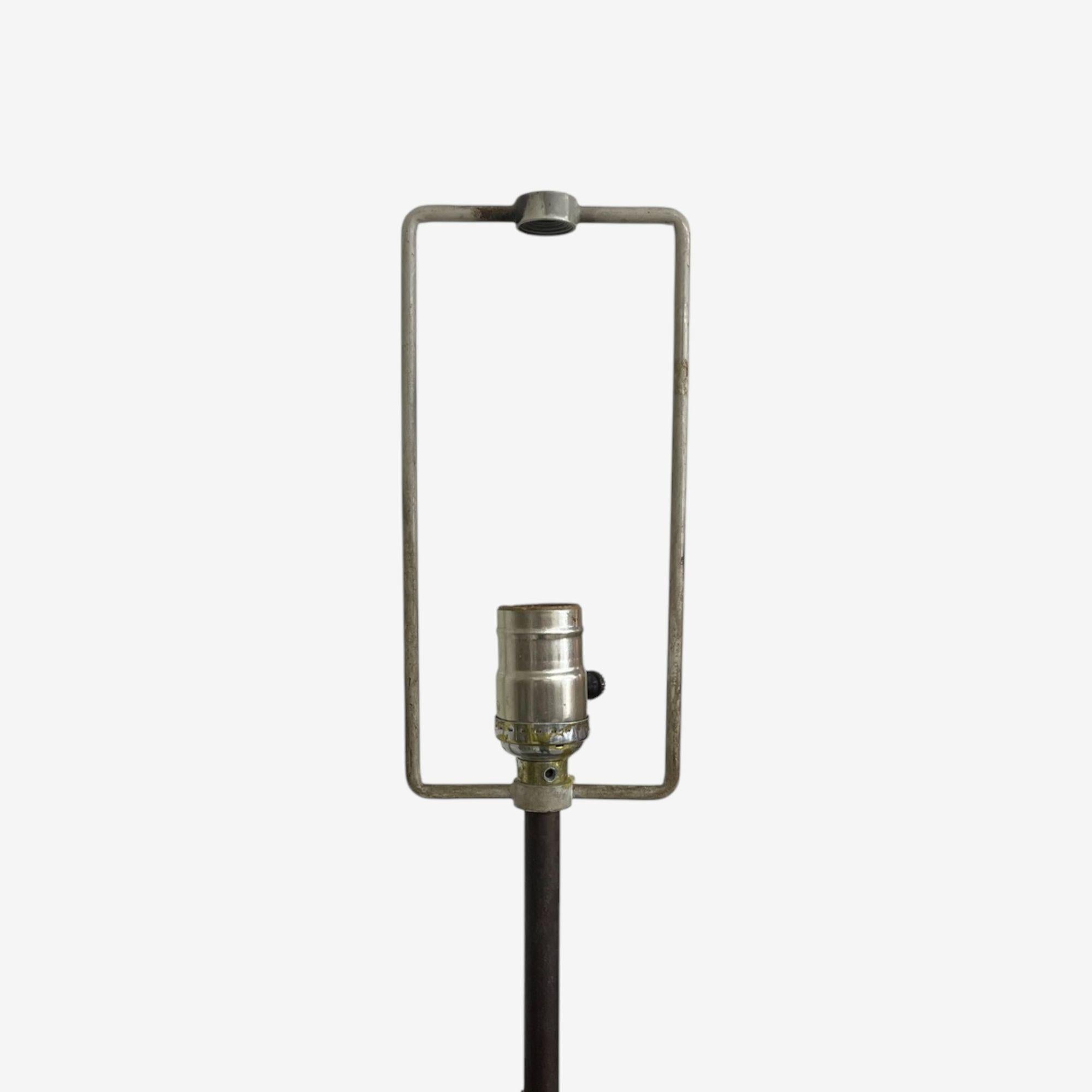 Harry Balmer, Brutalistische Mid Century Modern-Tischlampe, geschwärzter Stahl, geschwärzter Stahl, 1970er Jahre im Angebot 1
