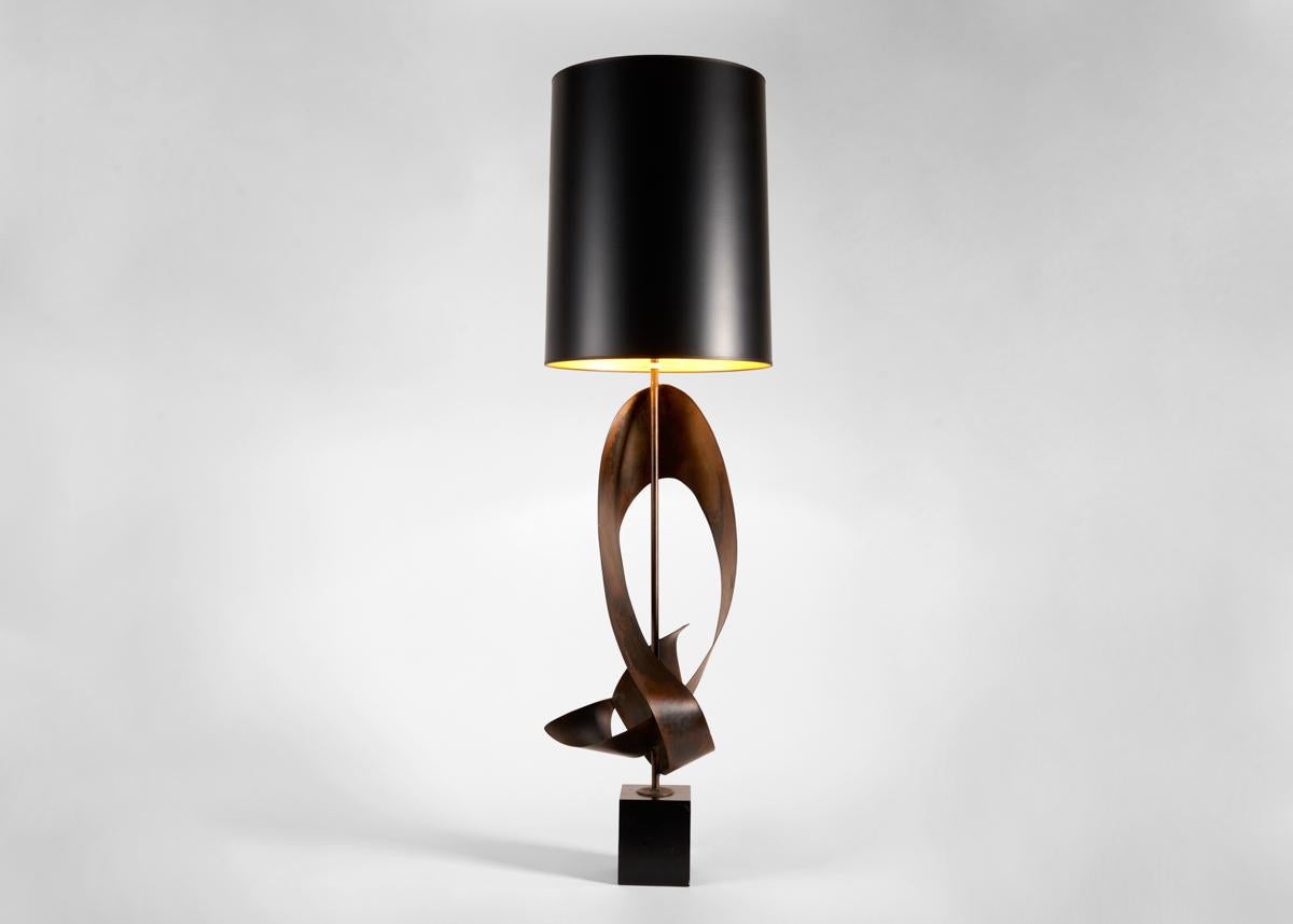 Patinated Harry Balmer for Laurel, Ribbon Table Lamp, Steel, United States, 1960s For Sale
