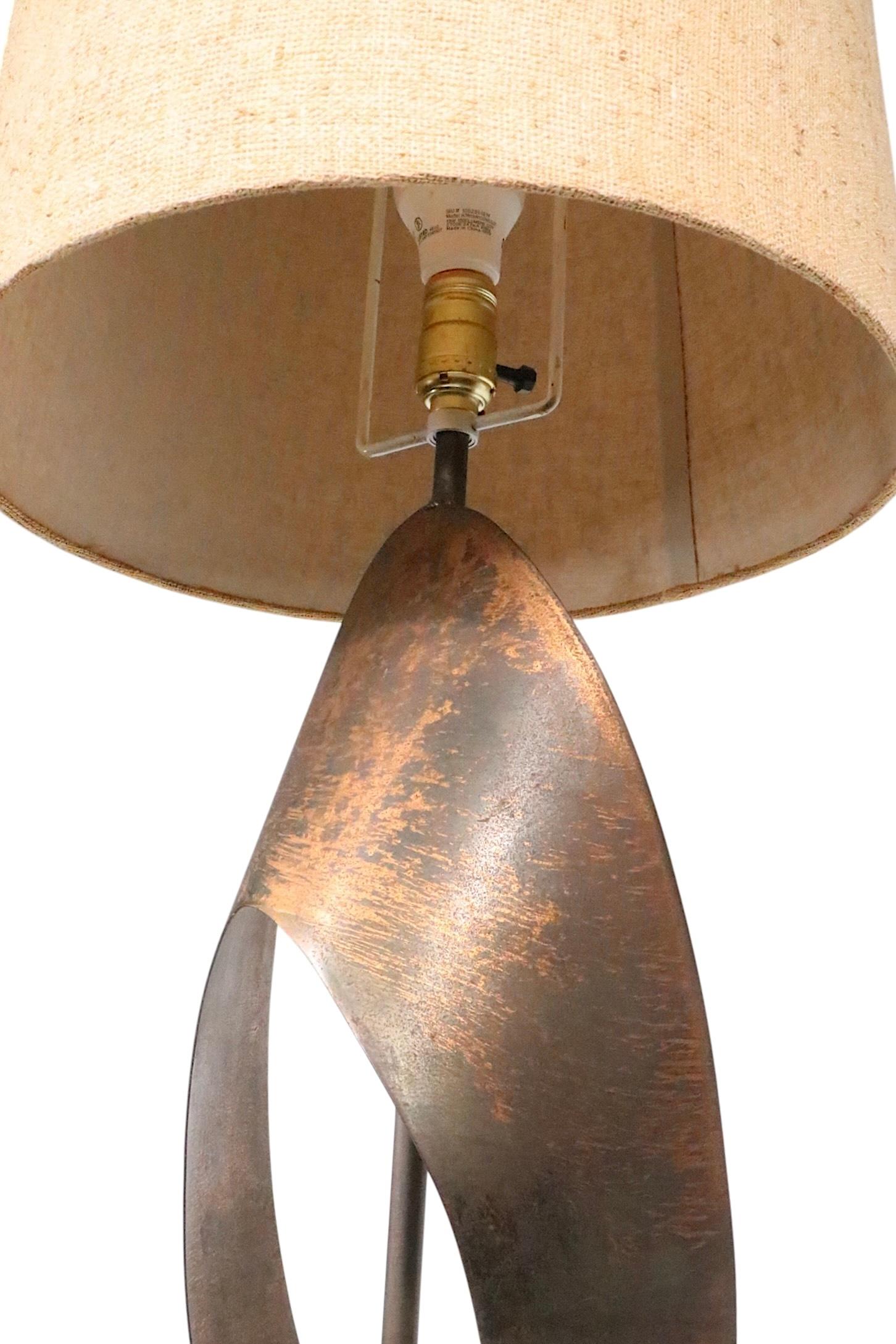 Metal Harry Balmer  Harold Weiss  Laurel Ribbon Brutalist Table Lamp c. 1960/70's For Sale