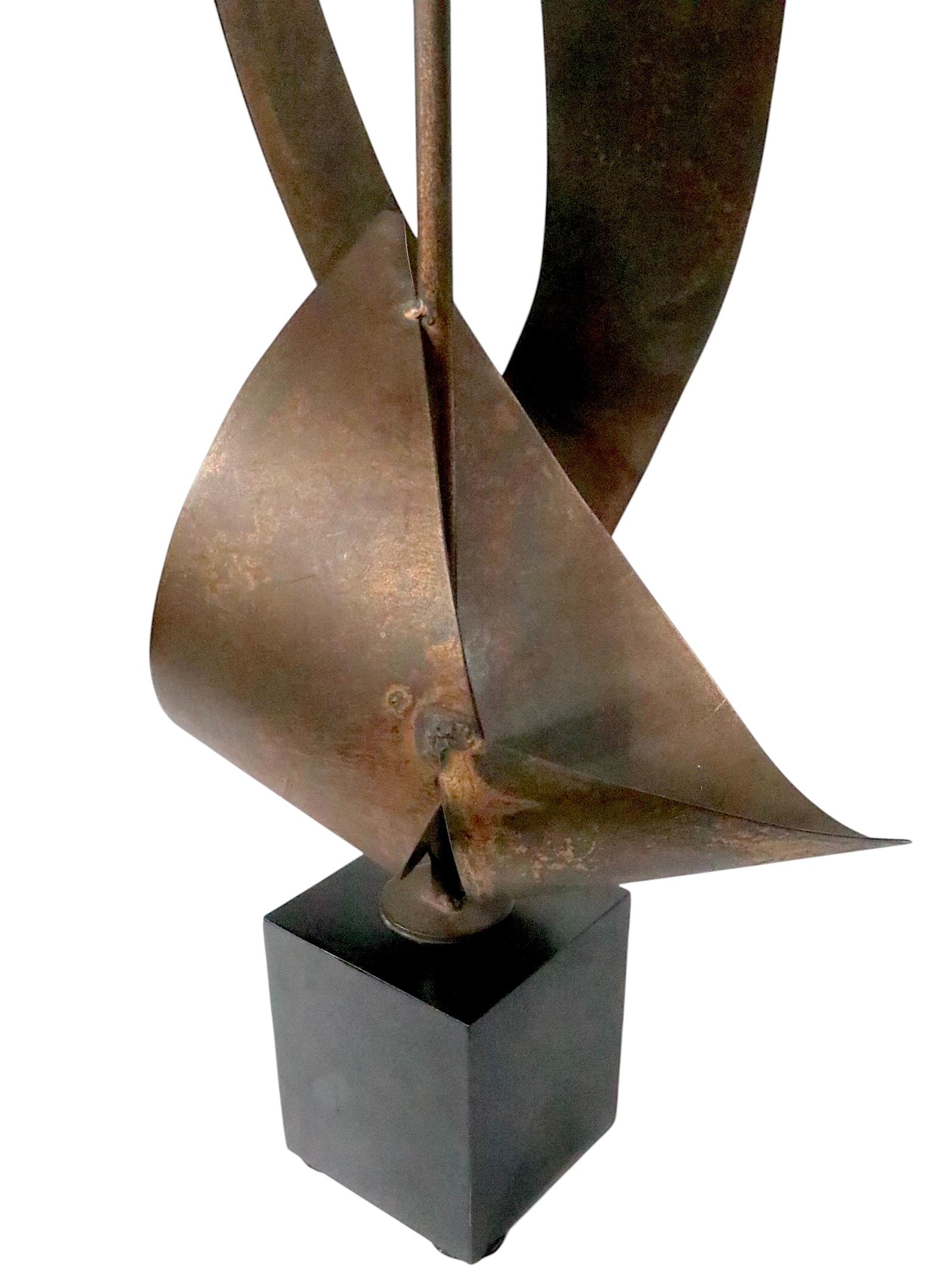 Harry Balmer  Harold Weiss  Laurel Ribbon Brutalist Table Lamp c. 1960/70's For Sale 1