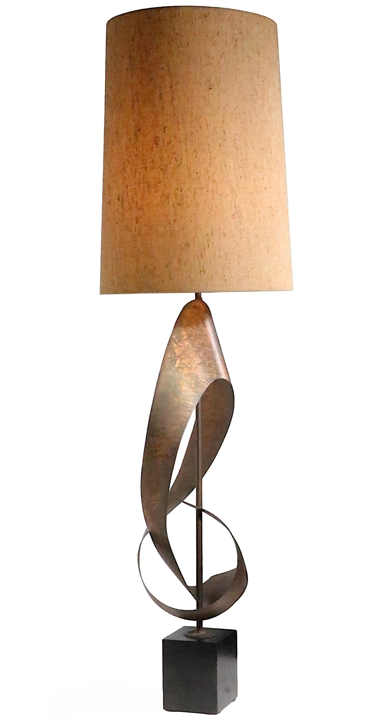 Harry Balmer  Harold Weiss  Laurel Ribbon Brutalist Table Lamp c. 1960/70's For Sale 2