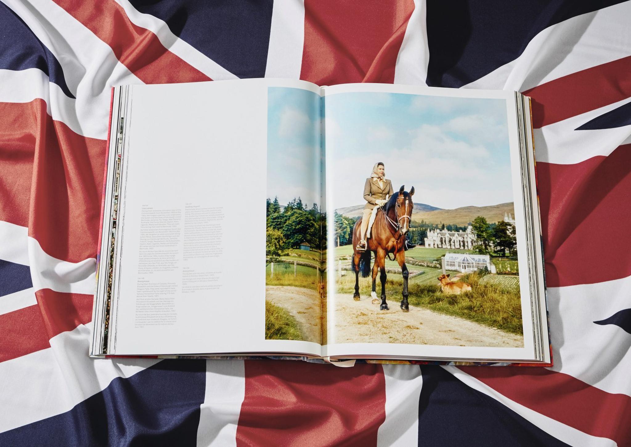 Her Majesty - Limited TASCHEN Art Edition with Hand-Signed Gelatin Silver Print 4
