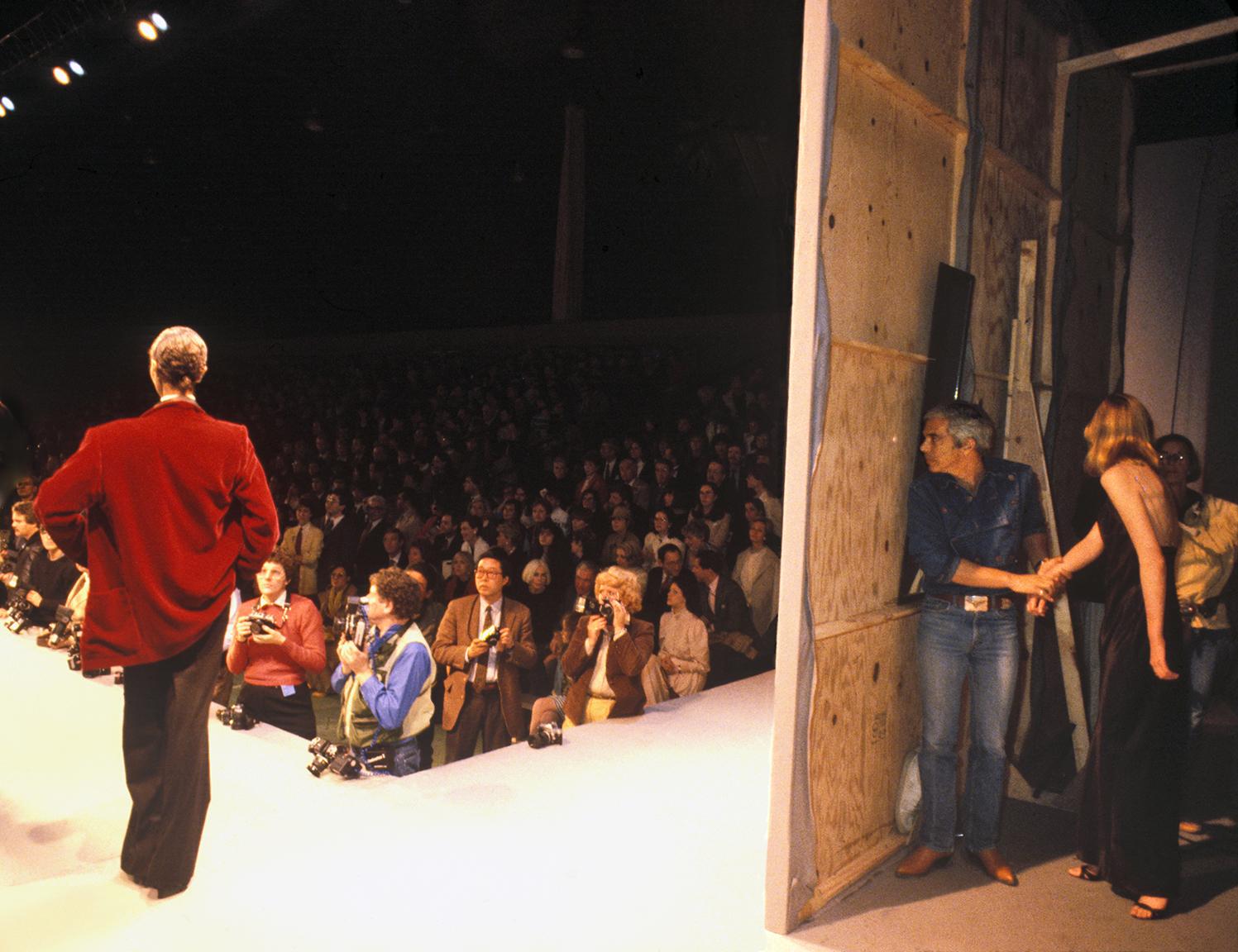 Harry Benson Color Photograph – Ralph Lauren Backstage, New York, Ralph Lauren
