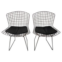 Harry Bertioa Wire Side Chair For Knoll with a black seat pad