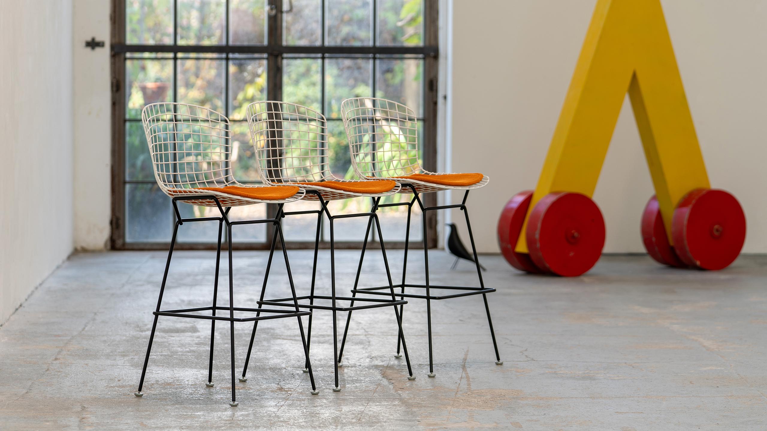 Set of 3x Bertoia Bar Stools - Designed by Harry Bertoia, 1952 for Knoll International.

The Bertoia Barstool is part of Harry Bertoia’s iconic 1952 wire collection,
an astounding study in space, form and function by one of the master sculptors of