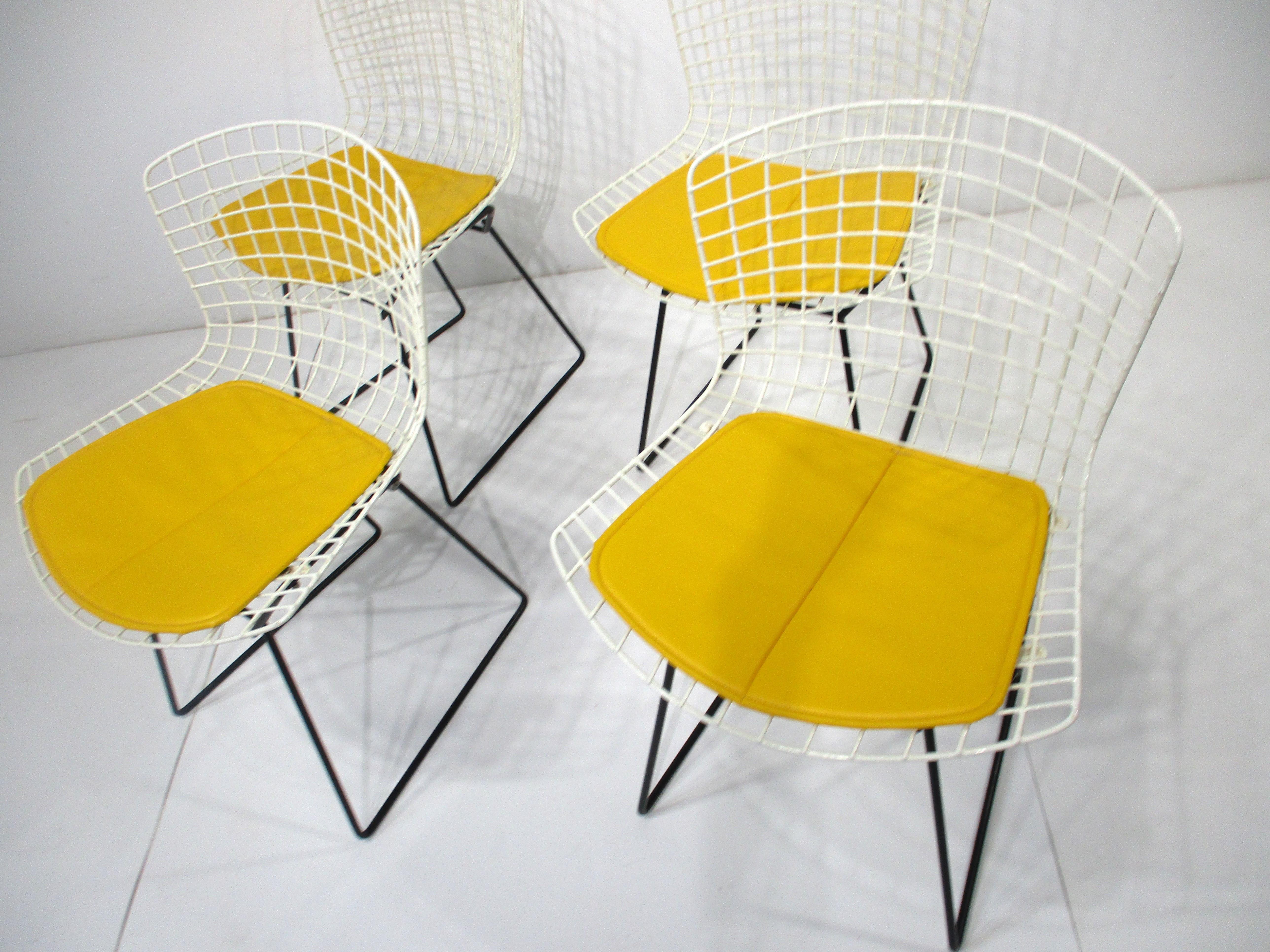 Harry Bertoia #420 Wire Dining Chairs for Knoll  For Sale 2