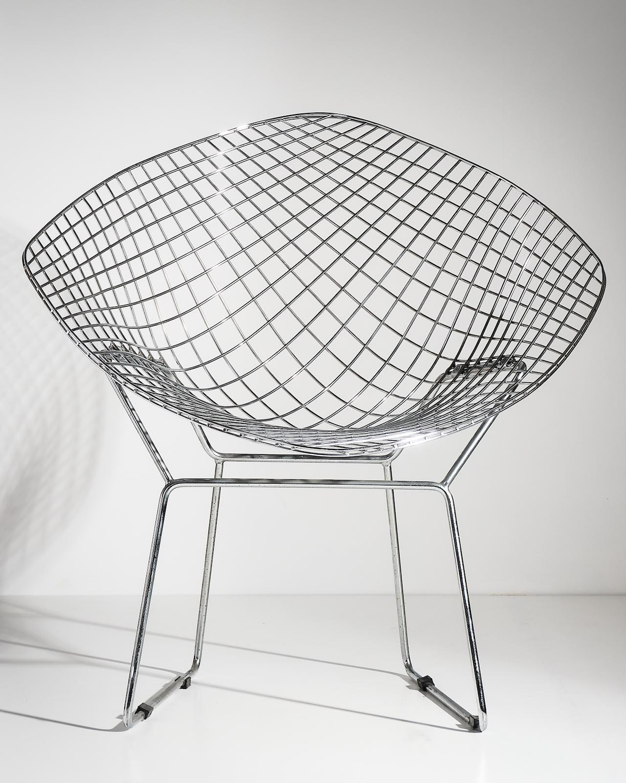 Atribuido al diseñador
c.Década de 1970
Metal cromado
H85 x W83 x D62 cm
